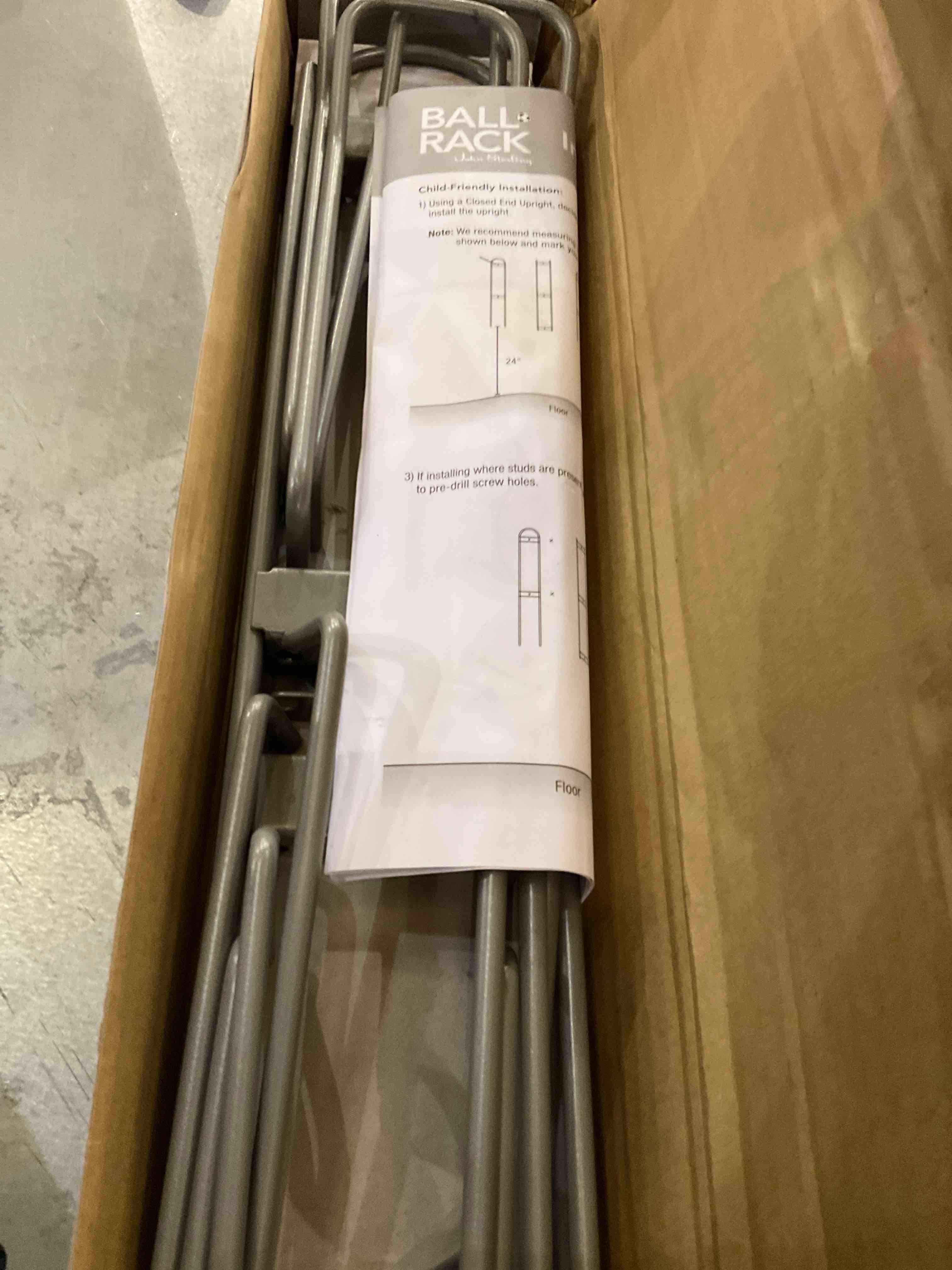 https://s3.amazonaws.com/lotting-images-prod/BargainHunt/EXS01405510_1721926450355.jpeg
