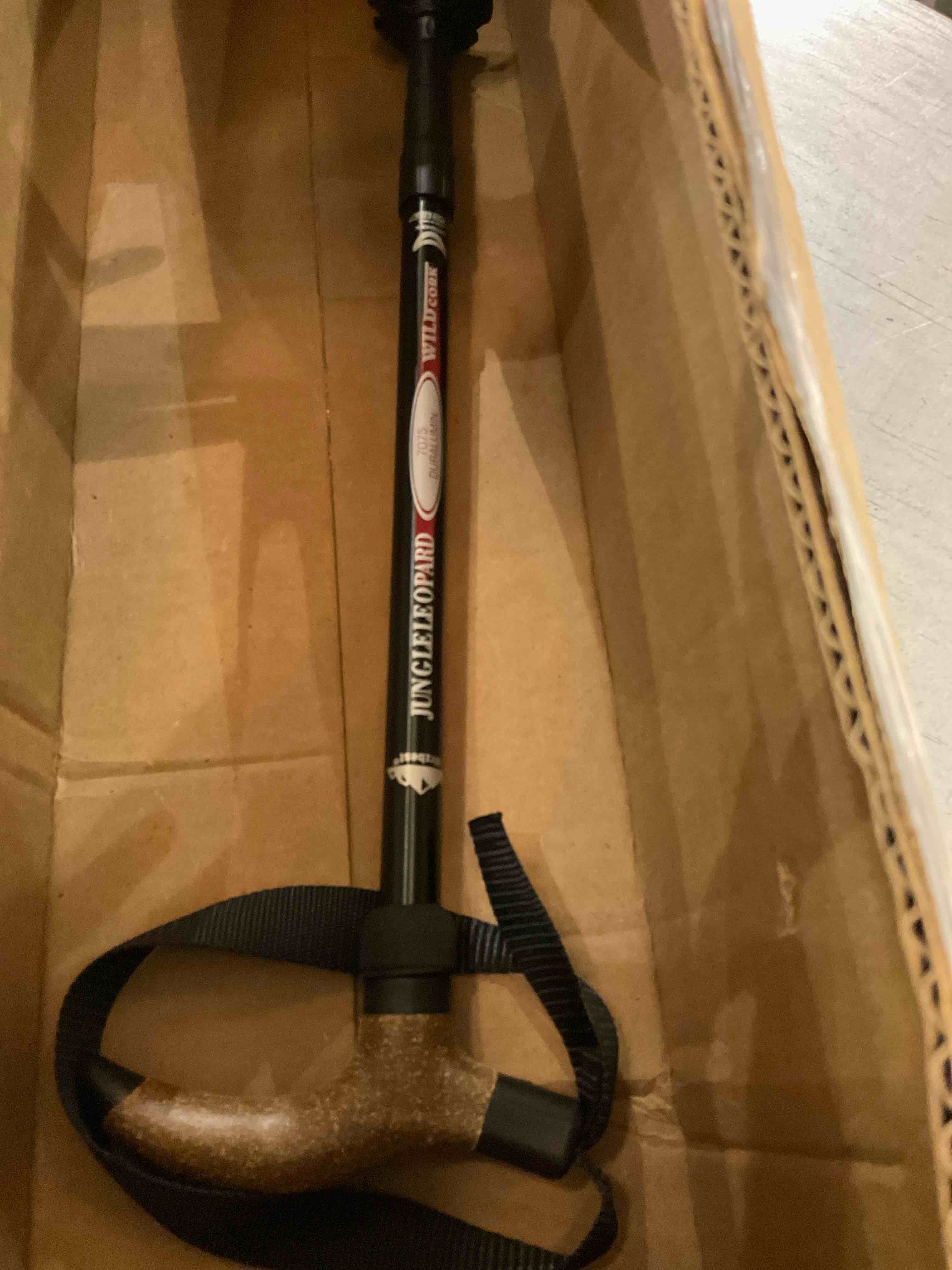 https://s3.amazonaws.com/lotting-images-prod/BargainHunt/EXS01405533_1721929292304.jpeg