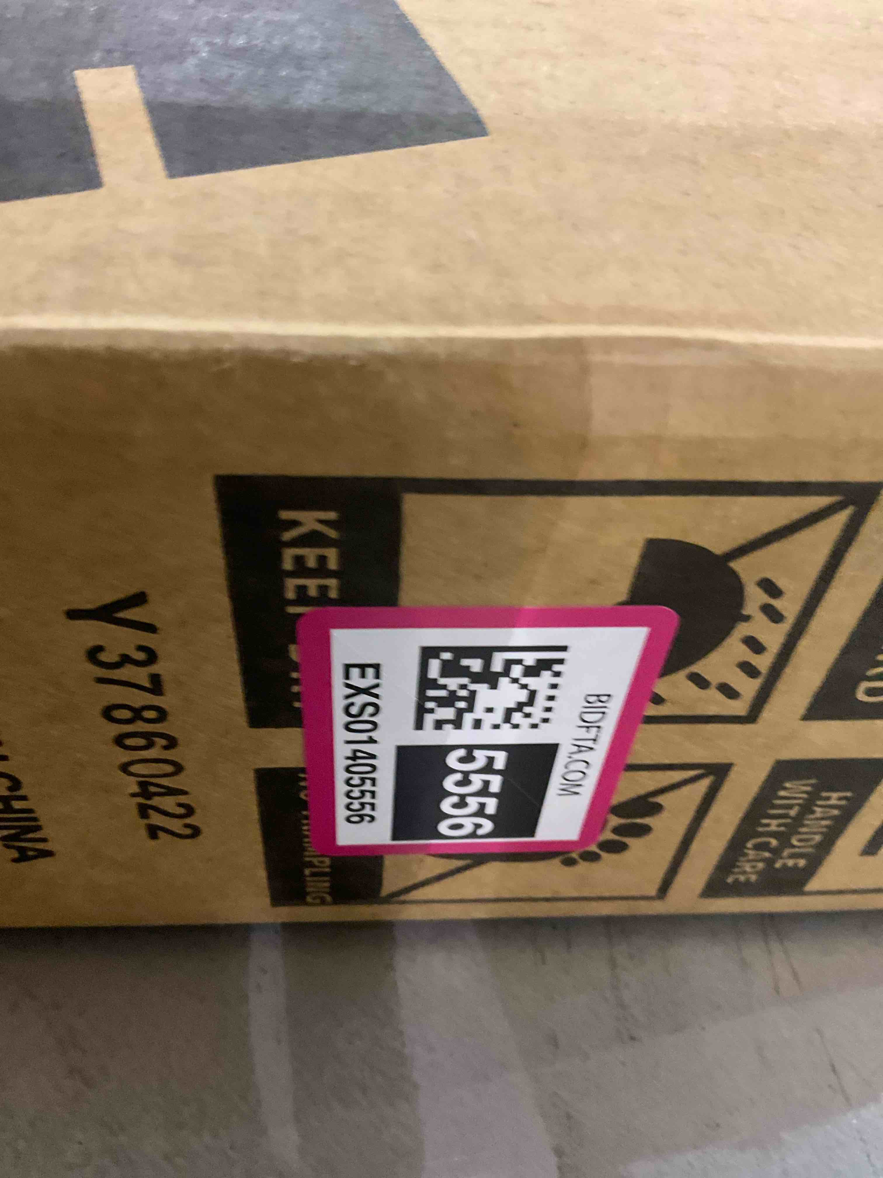 https://s3.amazonaws.com/lotting-images-prod/BargainHunt/EXS01405556_1721992444965.jpeg