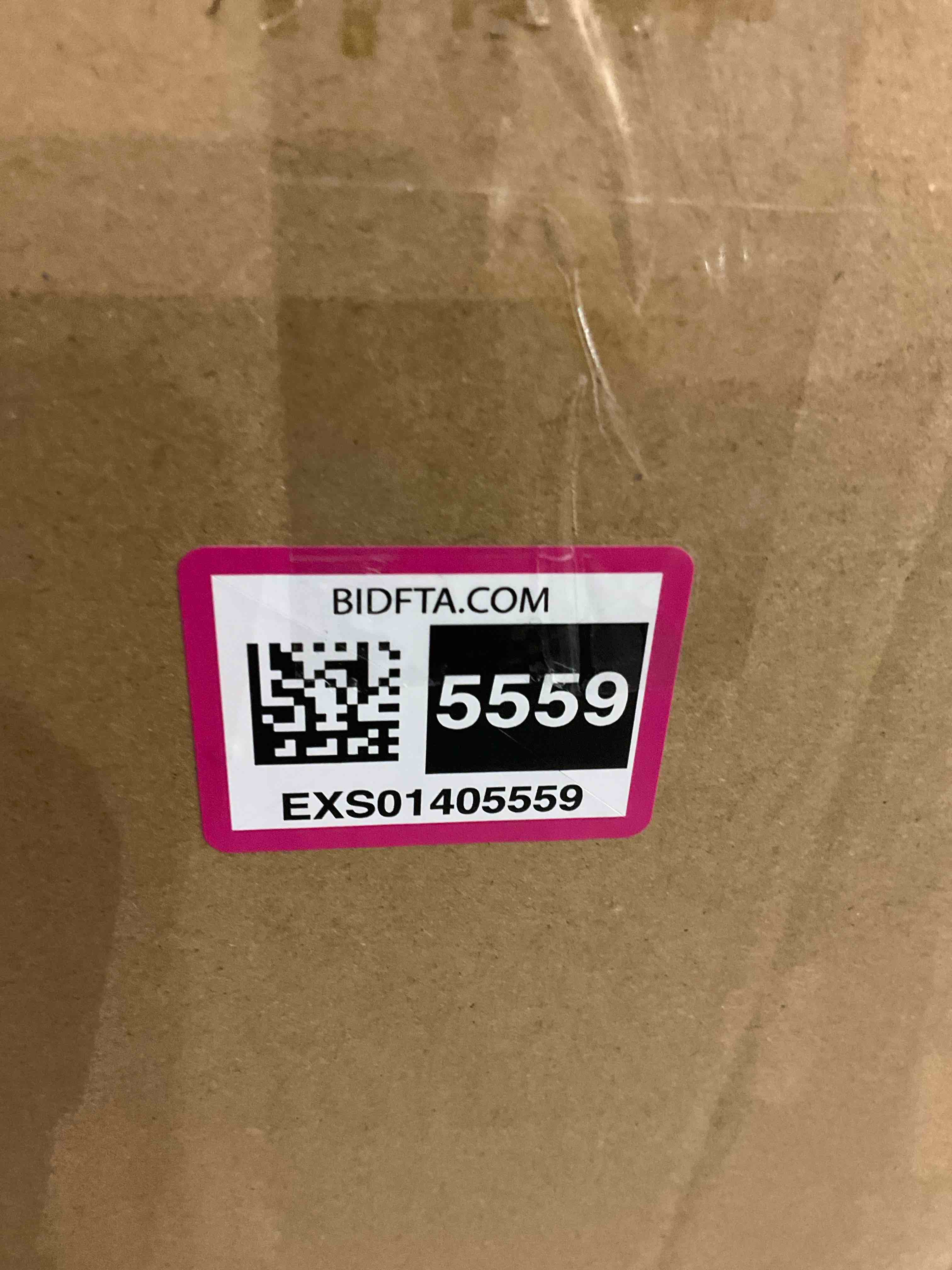https://s3.amazonaws.com/lotting-images-prod/BargainHunt/EXS01405559_1721992768716.jpeg