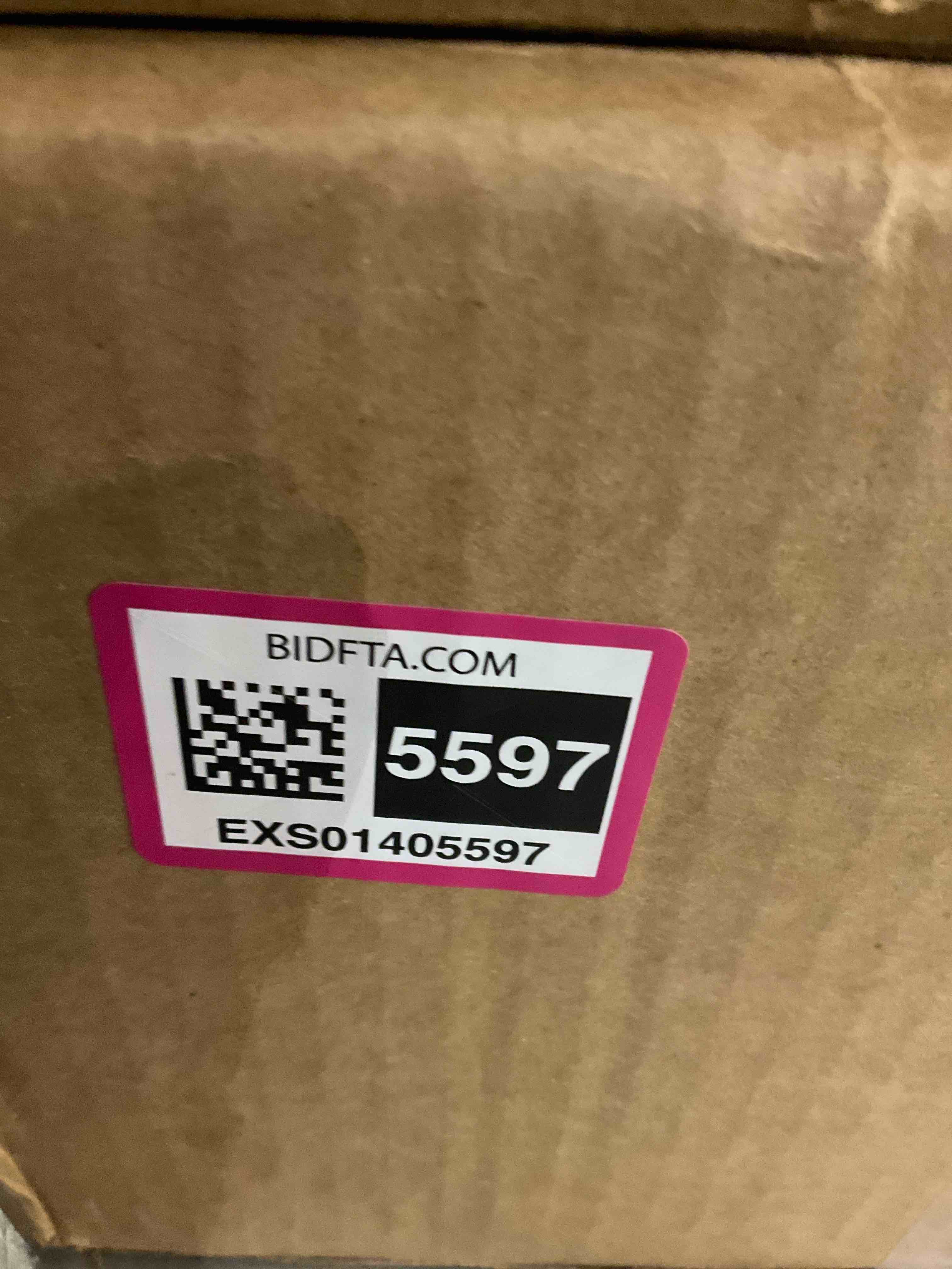 https://s3.amazonaws.com/lotting-images-prod/BargainHunt/EXS01405597_1721998358884.jpeg