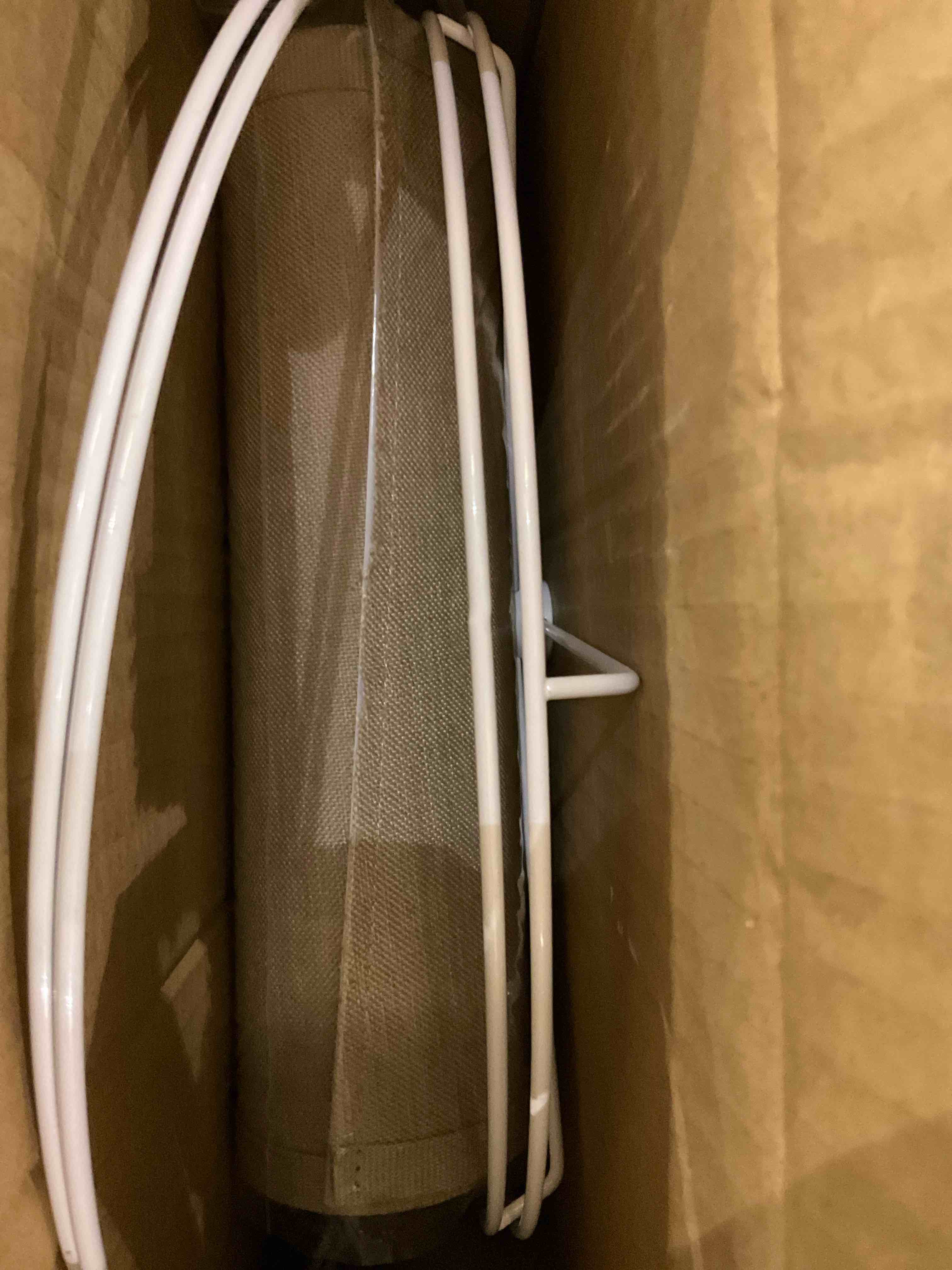 https://s3.amazonaws.com/lotting-images-prod/BargainHunt/EXS01405868_1722429119053.jpeg