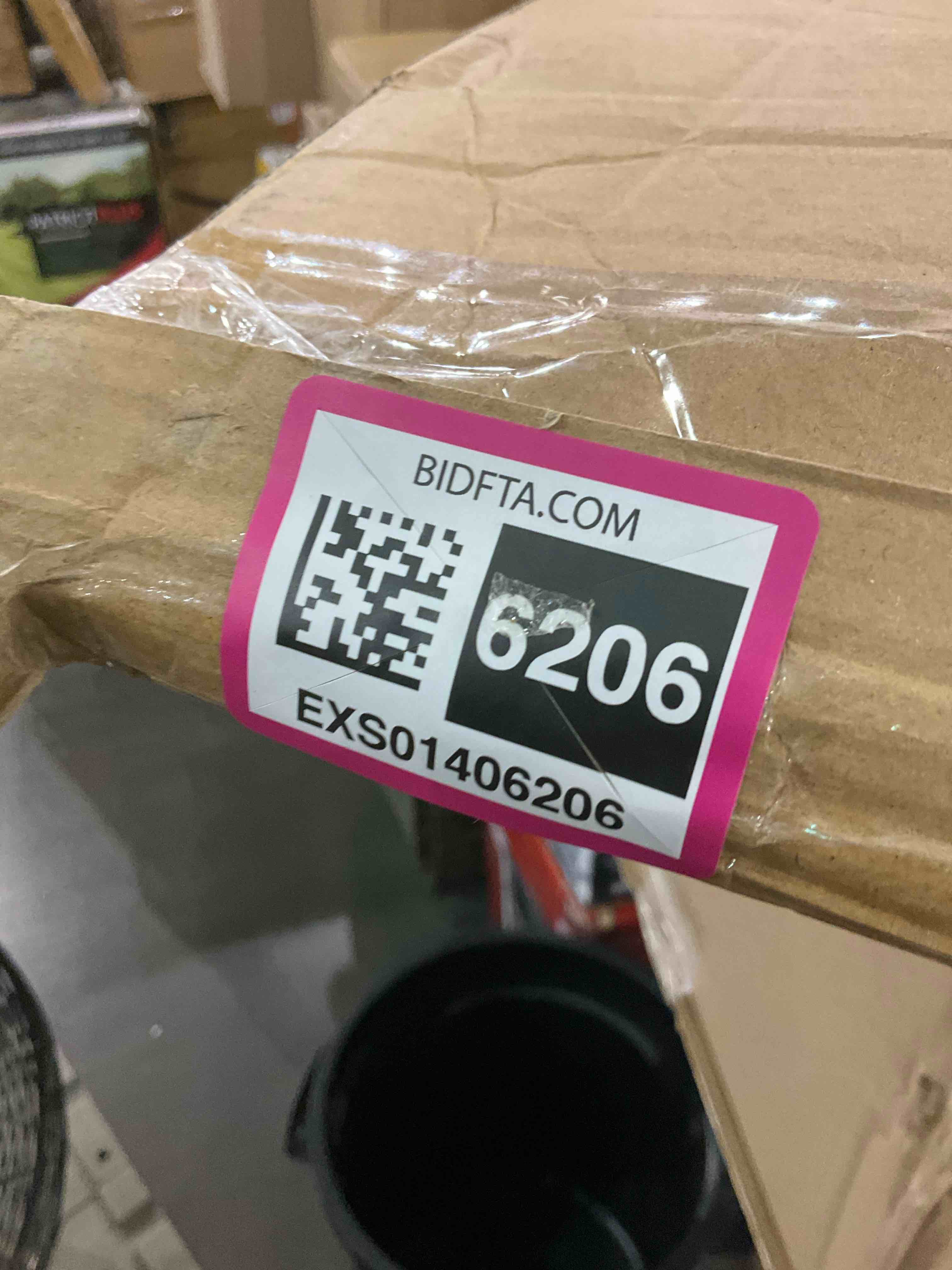 https://s3.amazonaws.com/lotting-images-prod/BargainHunt/EXS01406206_1722425693233.jpeg
