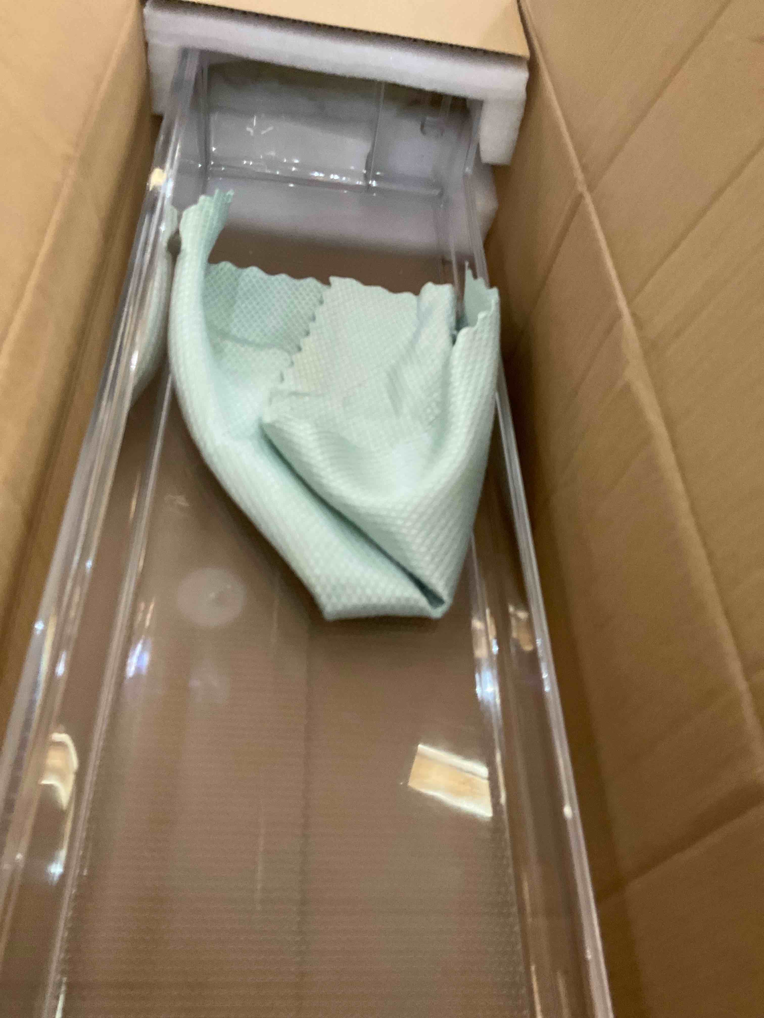 https://s3.amazonaws.com/lotting-images-prod/BargainHunt/EXS01406320_1722532755038.jpeg