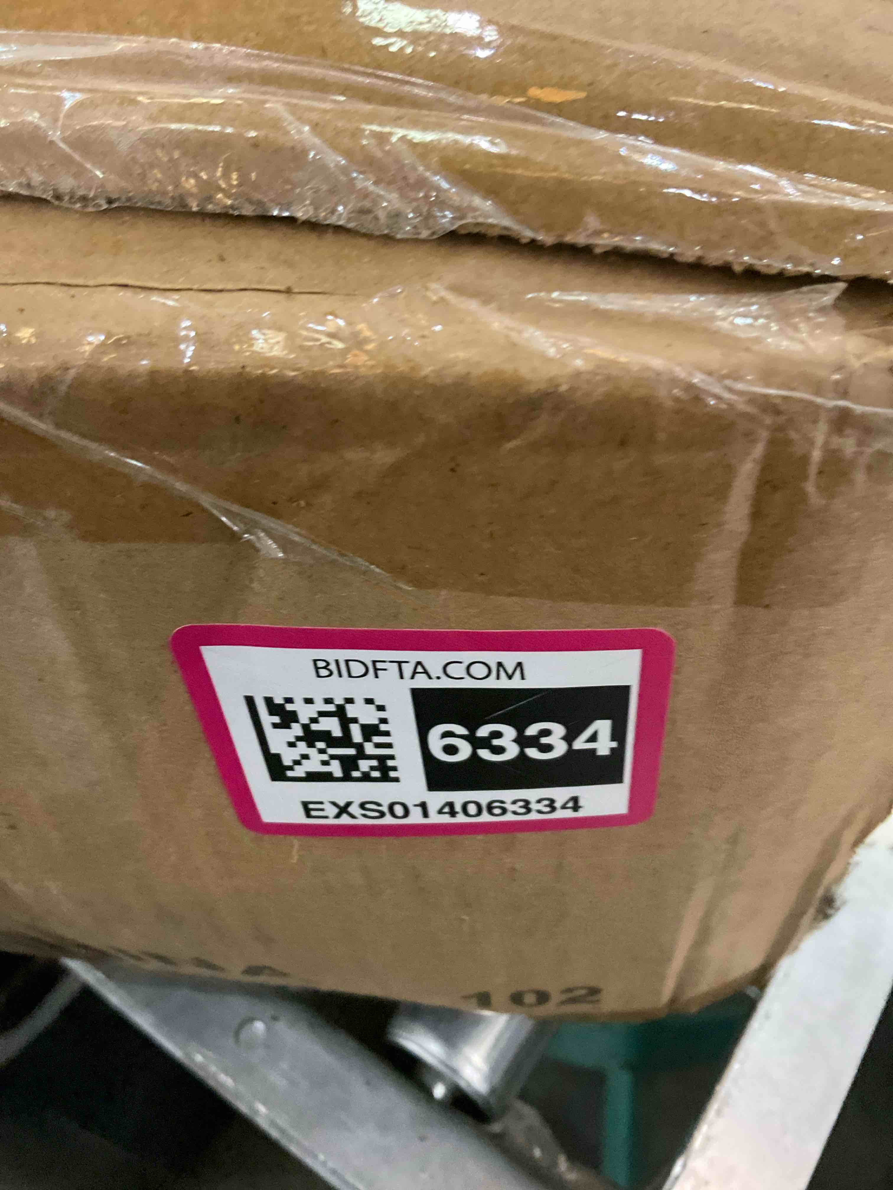 https://s3.amazonaws.com/lotting-images-prod/BargainHunt/EXS01406334_1722539205001.jpeg