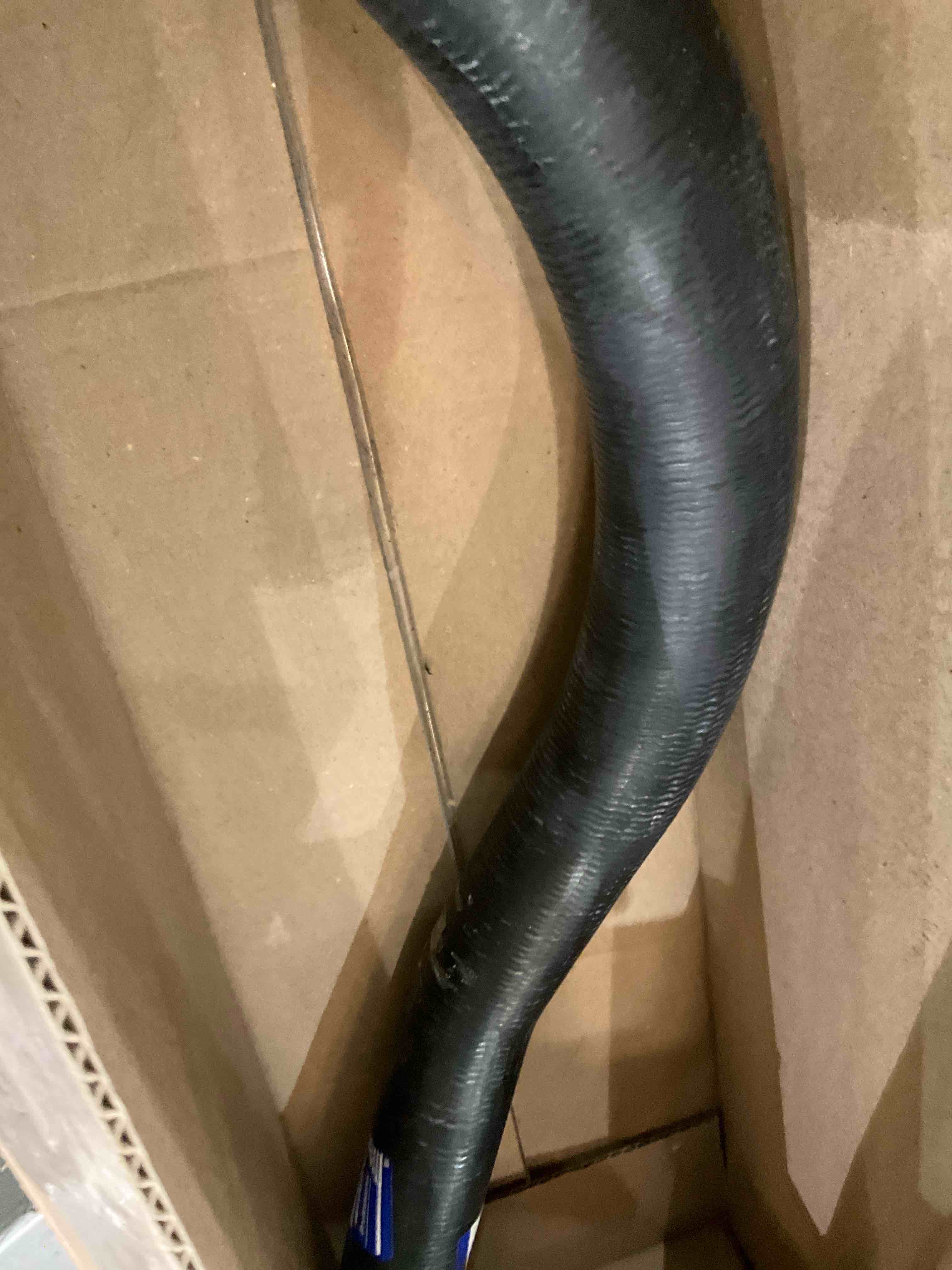 https://s3.amazonaws.com/lotting-images-prod/BargainHunt/EXS01407257_1722351468051.jpeg