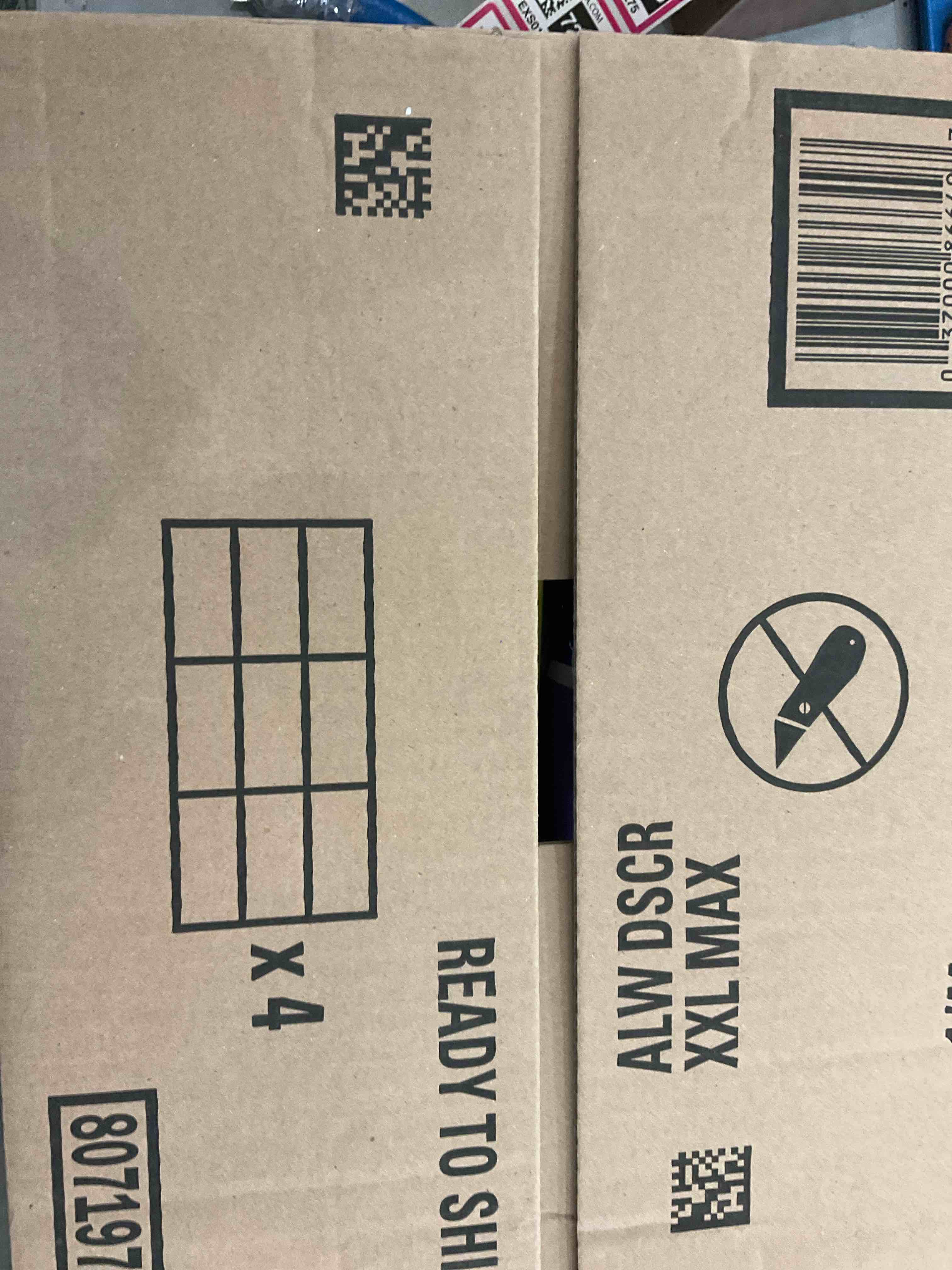 https://s3.amazonaws.com/lotting-images-prod/BargainHunt/EXS01407272_1722353794612.jpeg