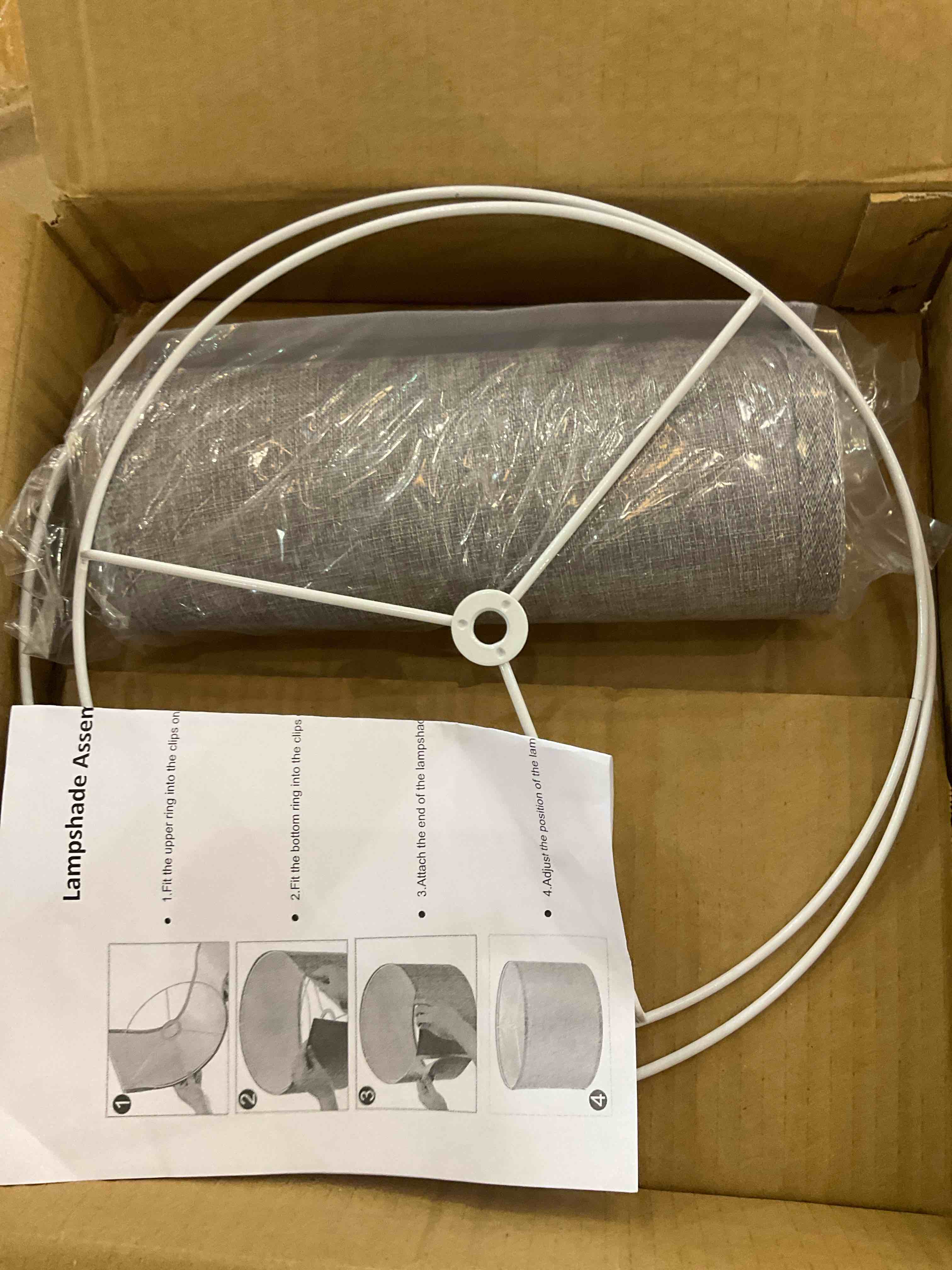 https://s3.amazonaws.com/lotting-images-prod/BargainHunt/EXS01407464_1722611118398.jpeg