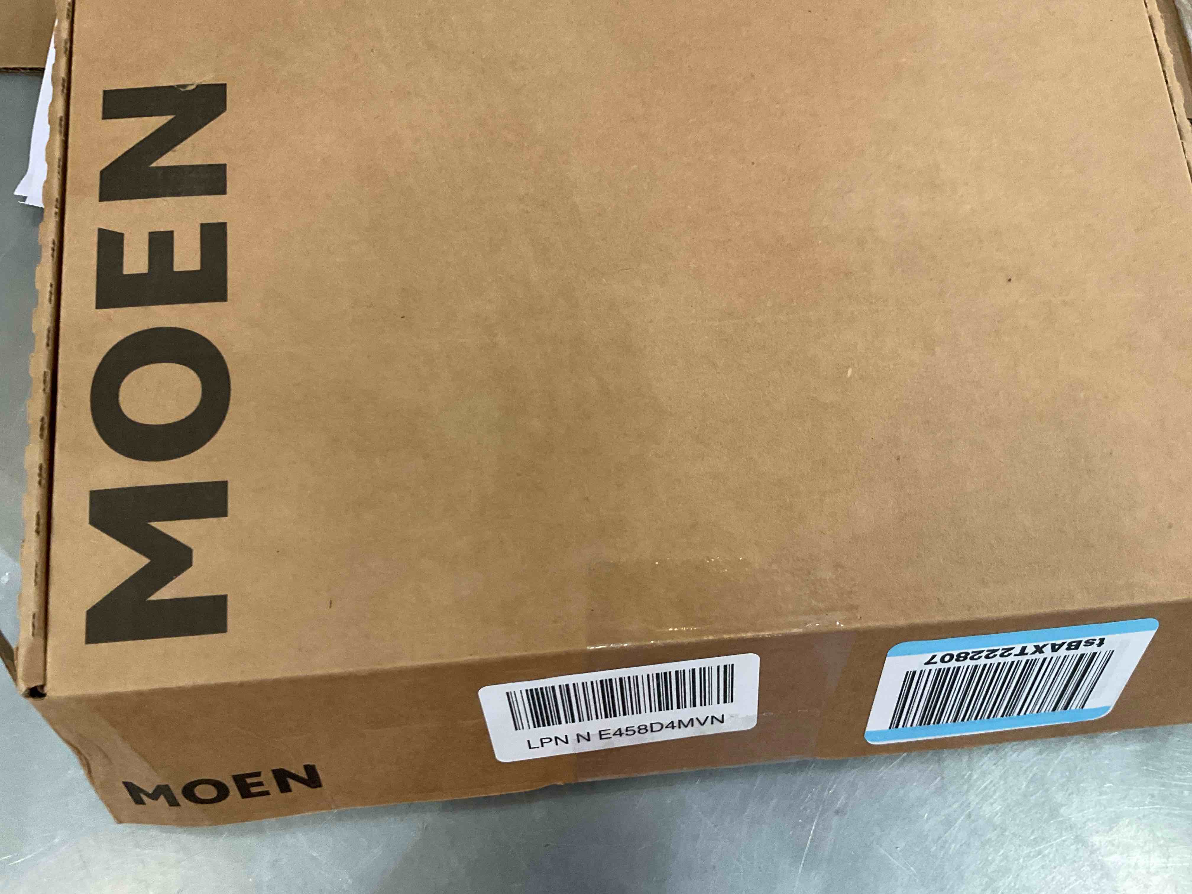 https://s3.amazonaws.com/lotting-images-prod/BargainHunt/EXS01408109_1722532307963.jpeg