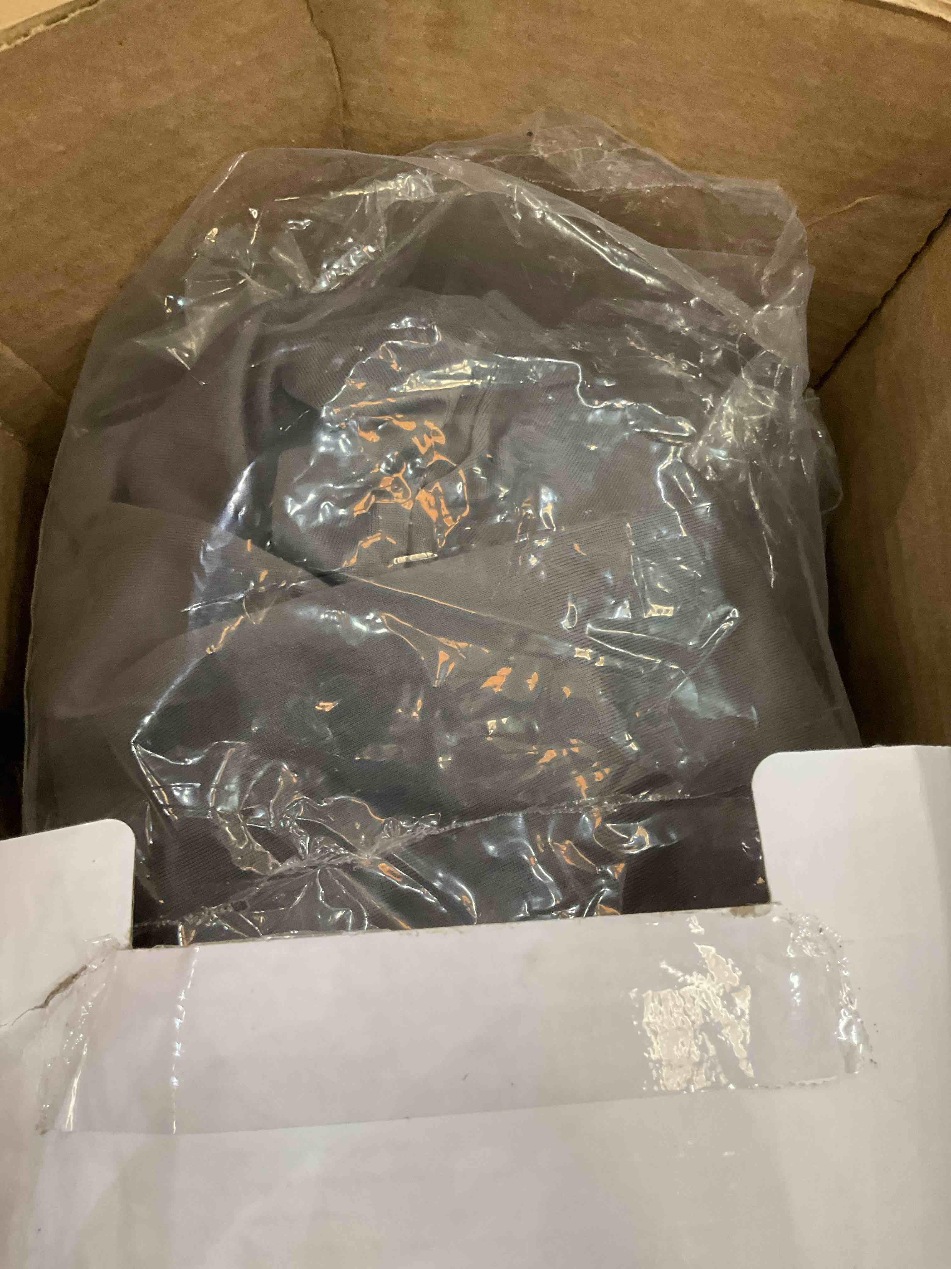 https://s3.amazonaws.com/lotting-images-prod/BargainHunt/EXS01408128_1722538312534.jpeg