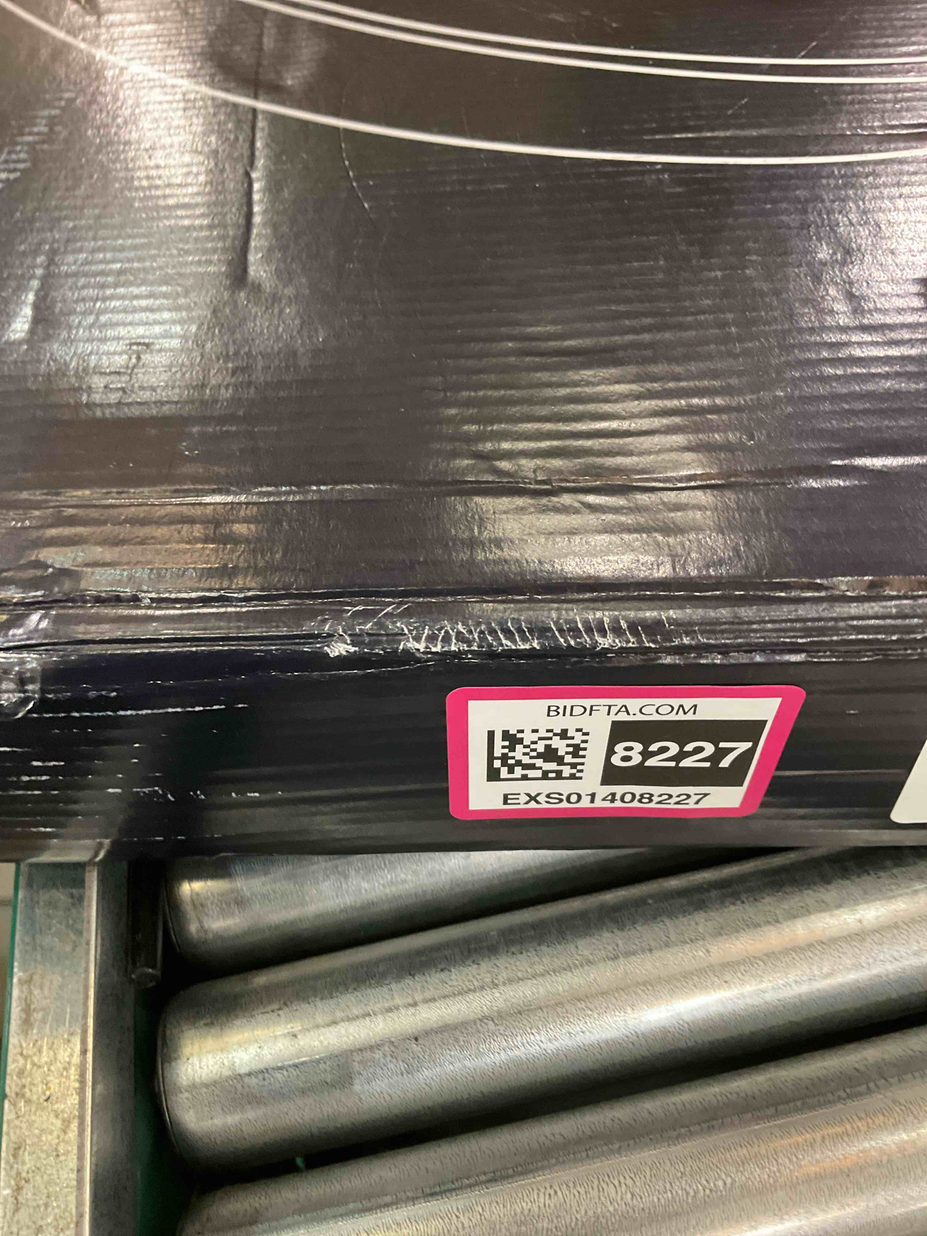 https://s3.amazonaws.com/lotting-images-prod/BargainHunt/EXS01408227_1722611464685.jpeg