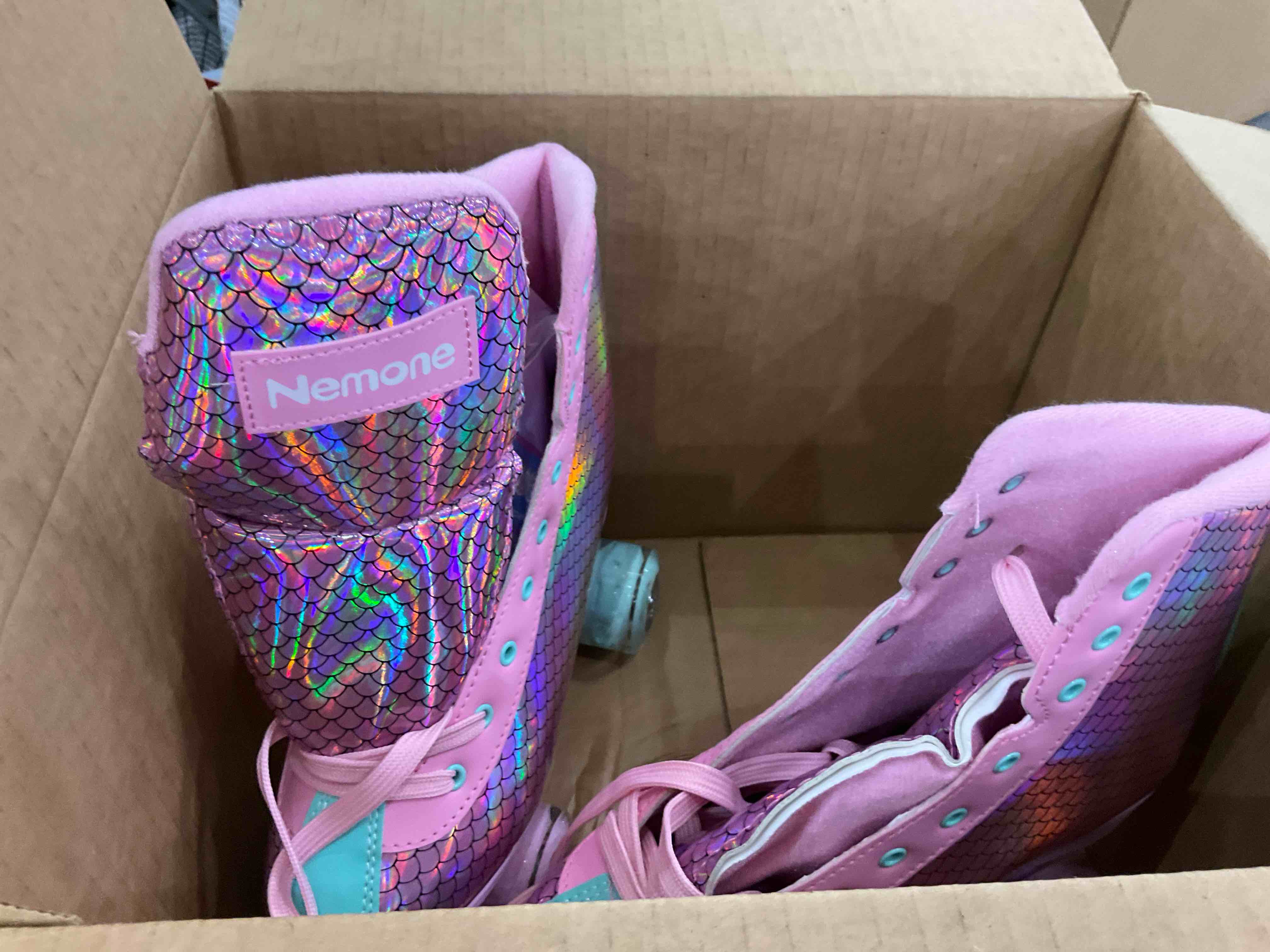 https://s3.amazonaws.com/lotting-images-prod/BargainHunt/EXS01408509_1721753803999.jpeg