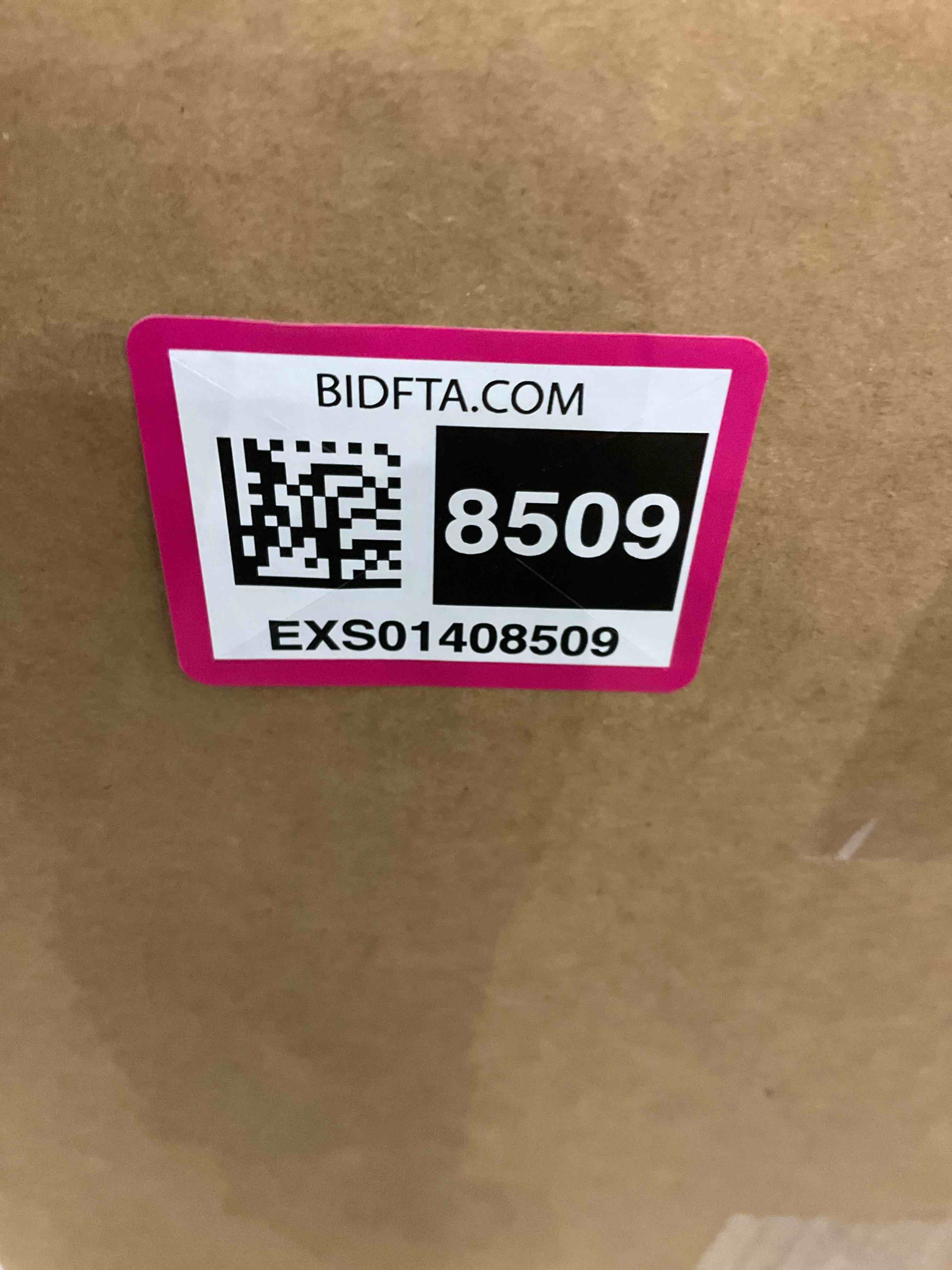 https://s3.amazonaws.com/lotting-images-prod/BargainHunt/EXS01408509_1721753867768.jpeg