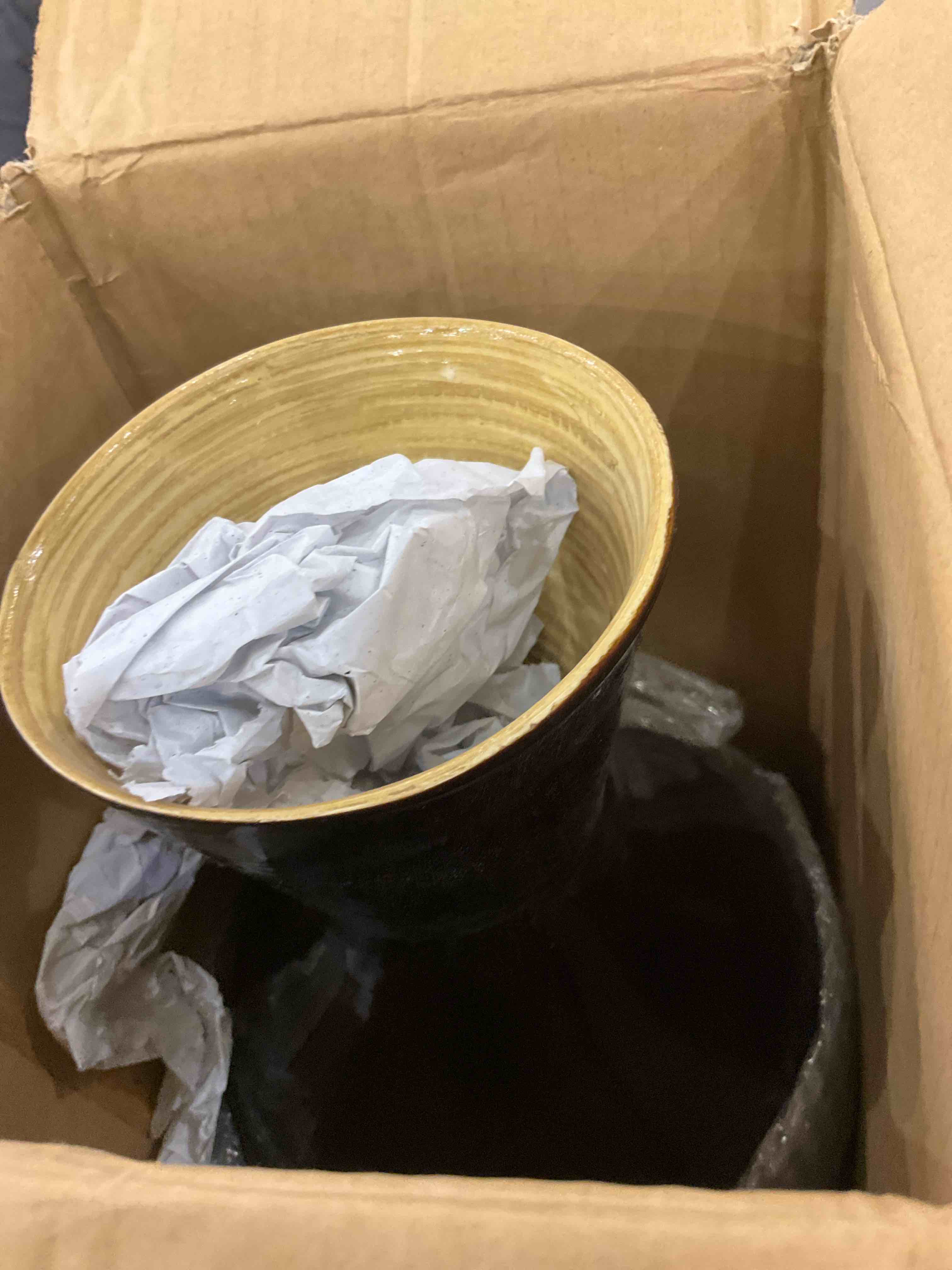 https://s3.amazonaws.com/lotting-images-prod/BargainHunt/EXS01408572_1721835046686.jpeg
