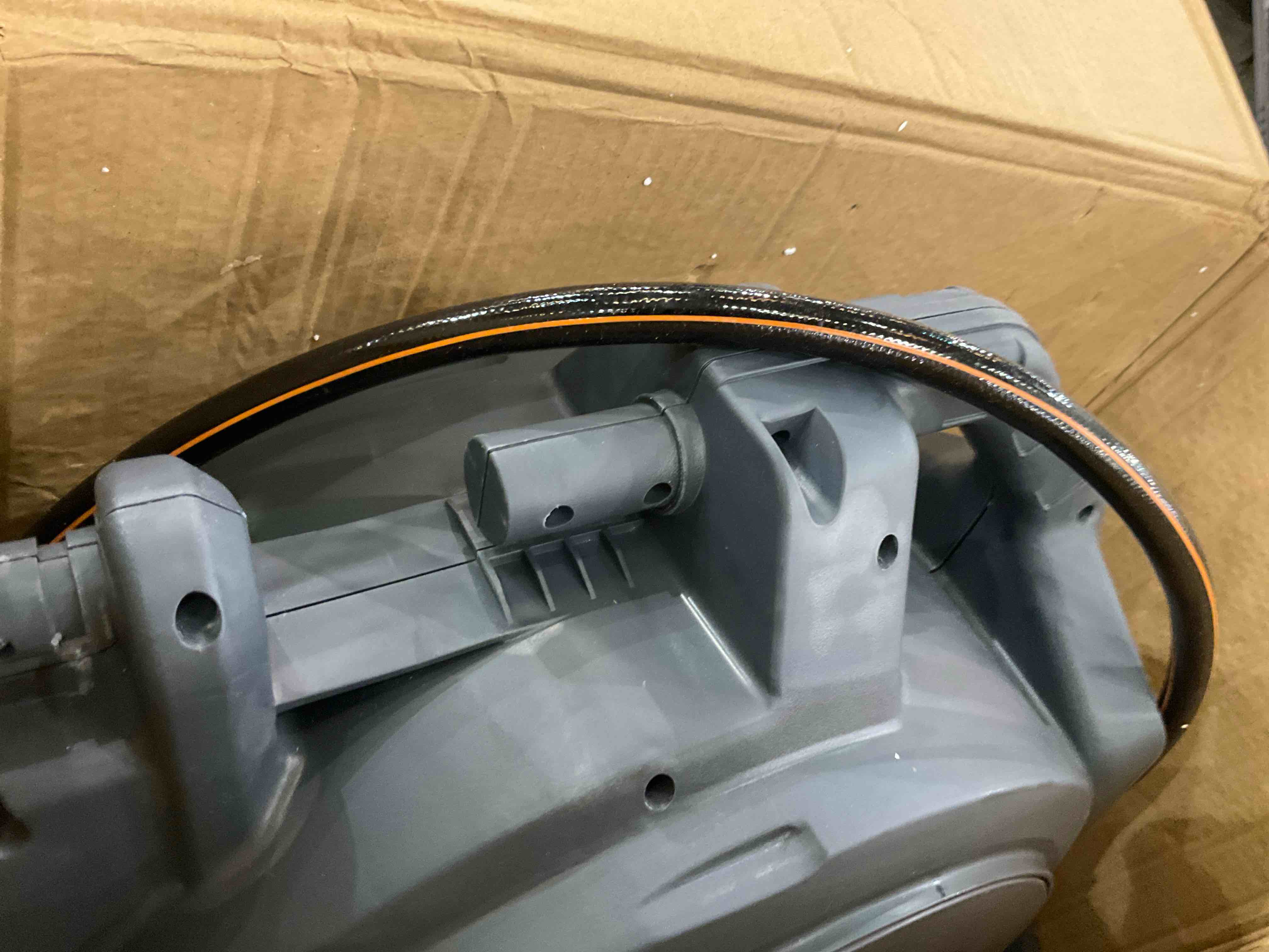 https://s3.amazonaws.com/lotting-images-prod/BargainHunt/EXS01408652_1721922753083.jpeg