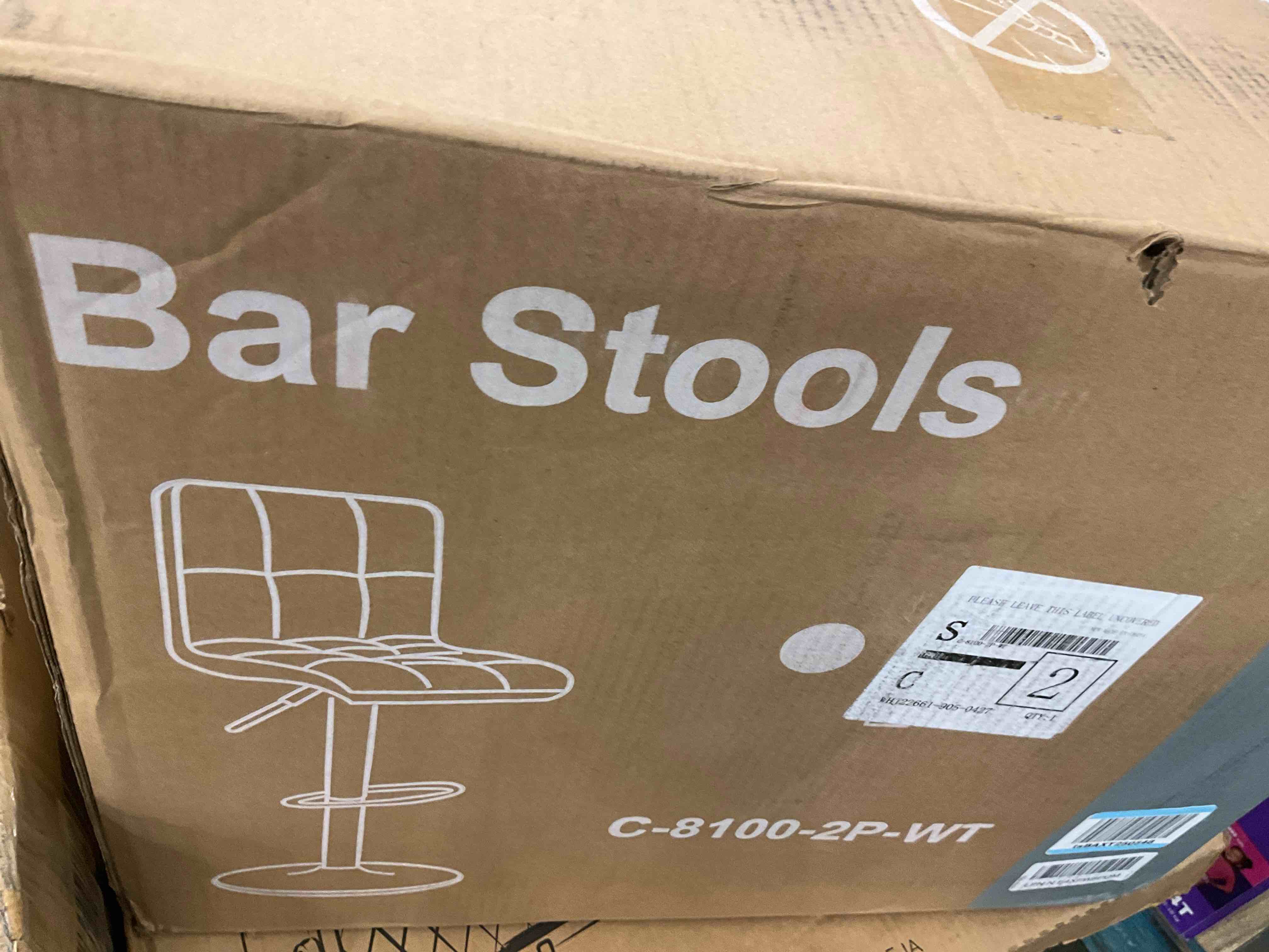 https://s3.amazonaws.com/lotting-images-prod/BargainHunt/EXS01408697_1721935061513.jpeg