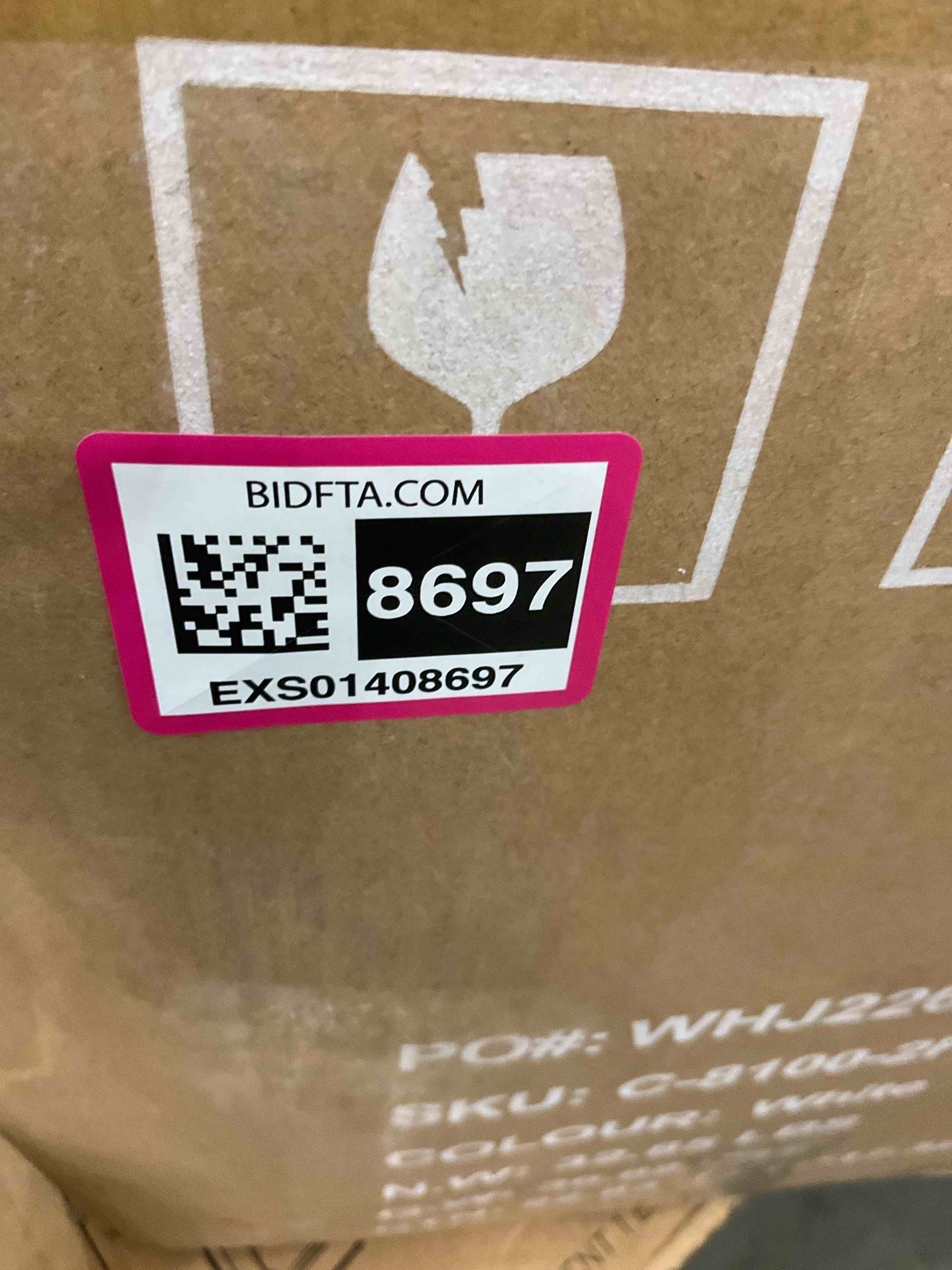 https://s3.amazonaws.com/lotting-images-prod/BargainHunt/EXS01408697_1721935119169.jpeg