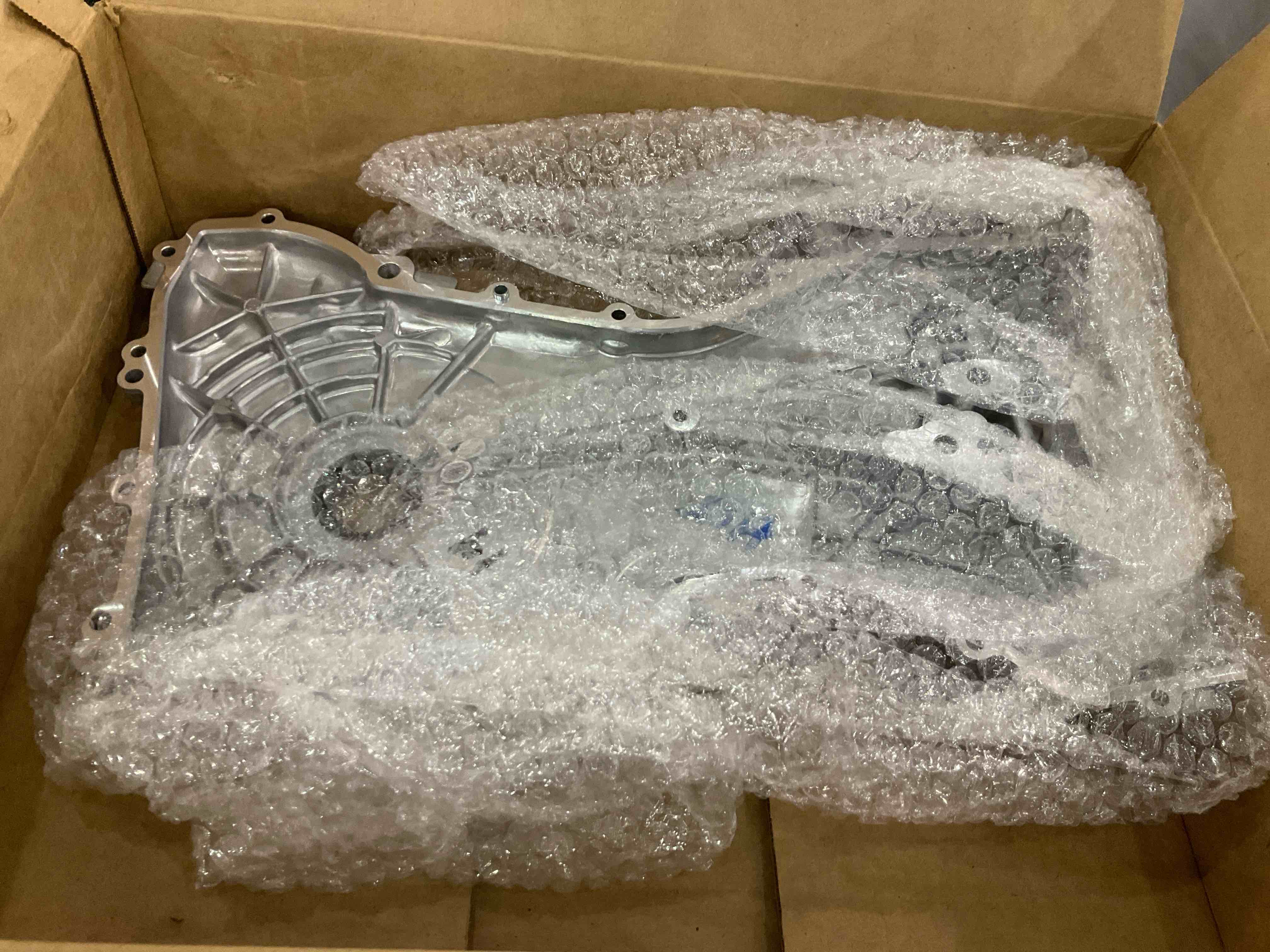 https://s3.amazonaws.com/lotting-images-prod/BargainHunt/EXS01408759_1722003532338.jpeg