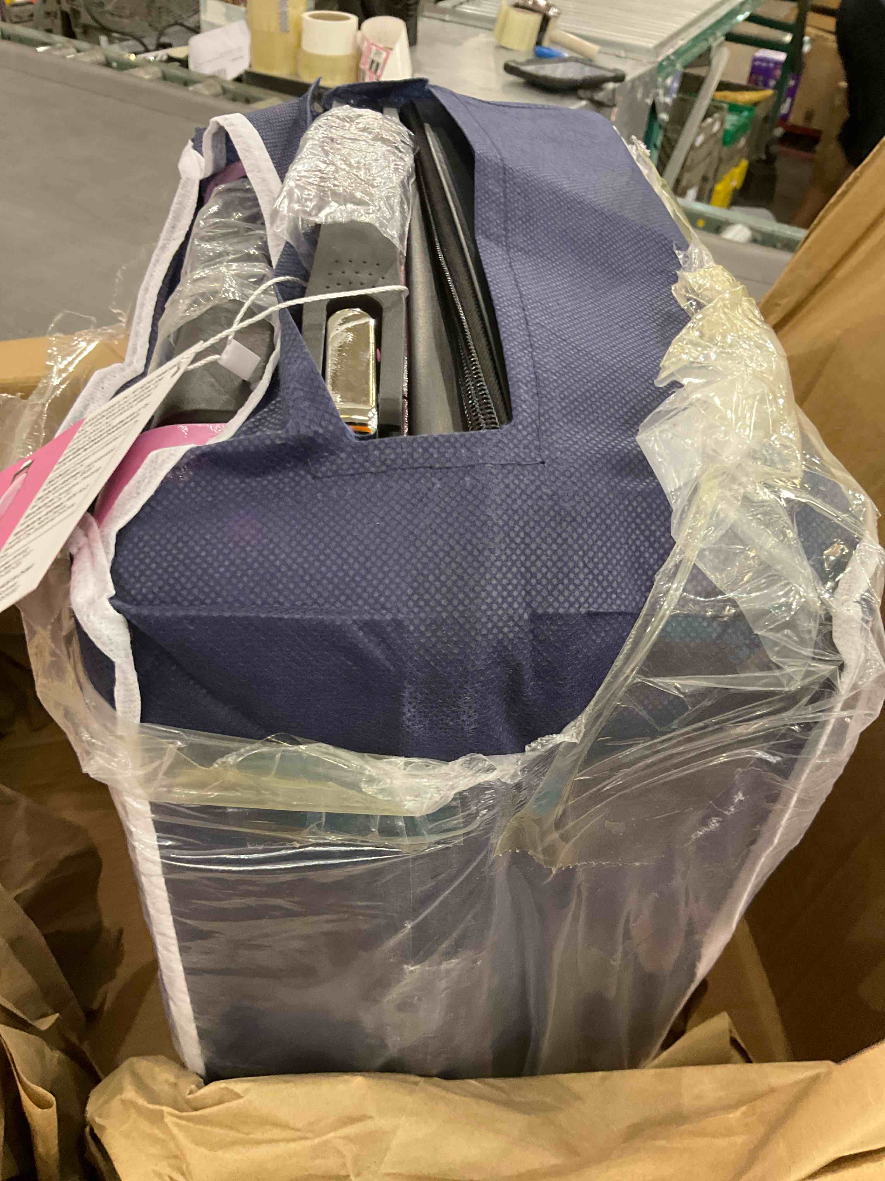https://s3.amazonaws.com/lotting-images-prod/BargainHunt/EXS01408822_1722262692571.jpeg