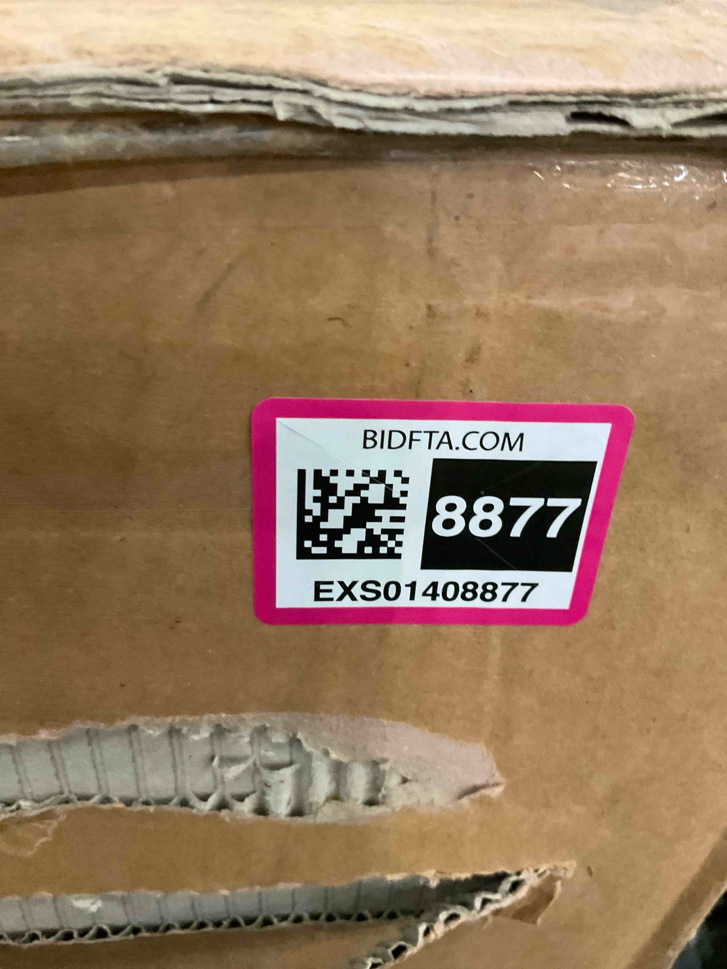 https://s3.amazonaws.com/lotting-images-prod/BargainHunt/EXS01408877_1722273800231.jpeg