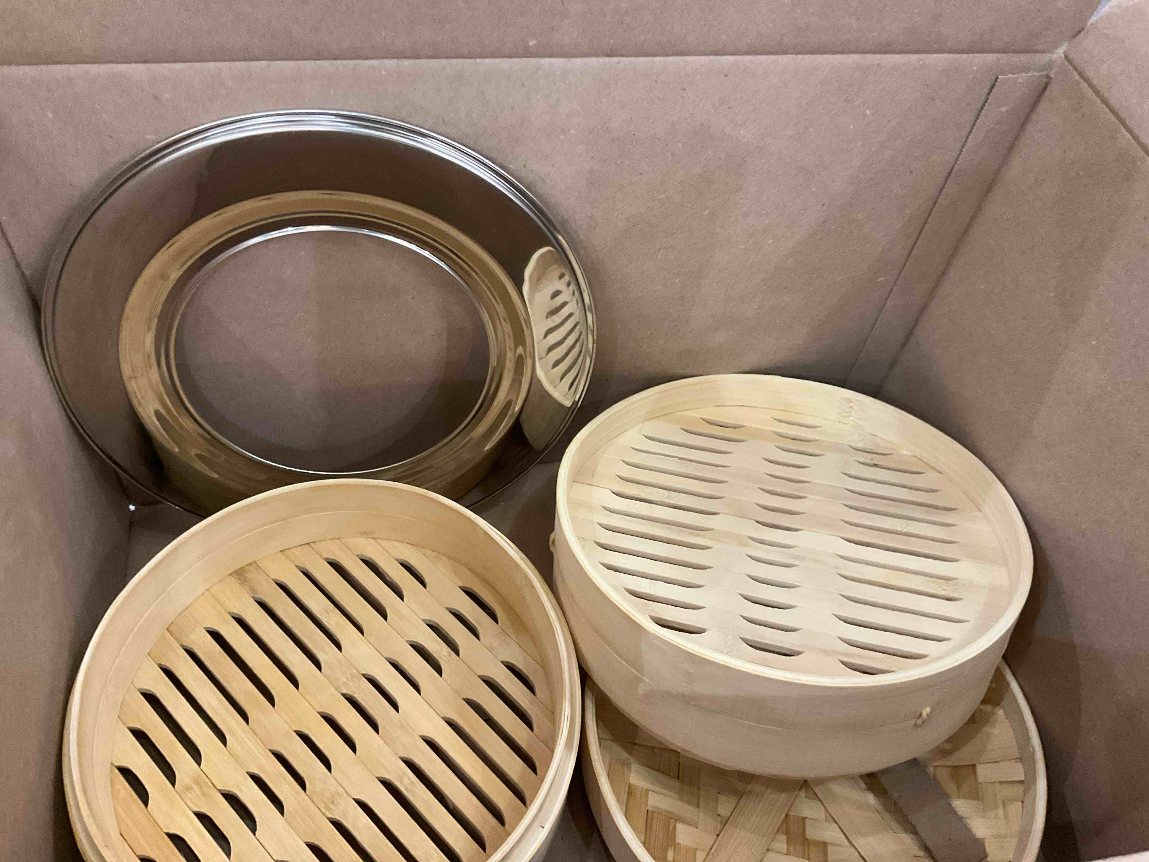 https://s3.amazonaws.com/lotting-images-prod/BargainHunt/EXS01408889_1722277917434.jpeg