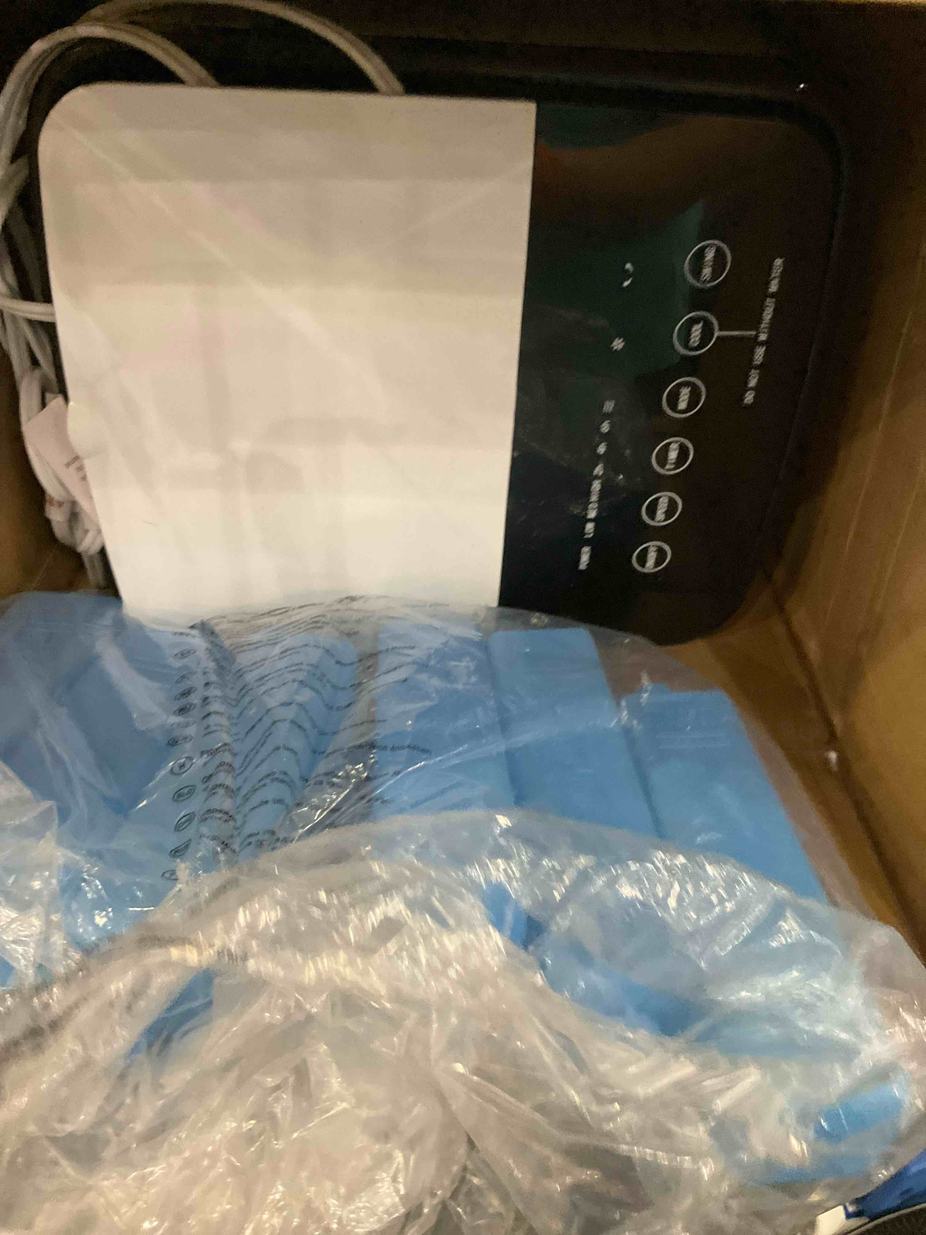 https://s3.amazonaws.com/lotting-images-prod/BargainHunt/EXS01408890_1722278003379.jpeg