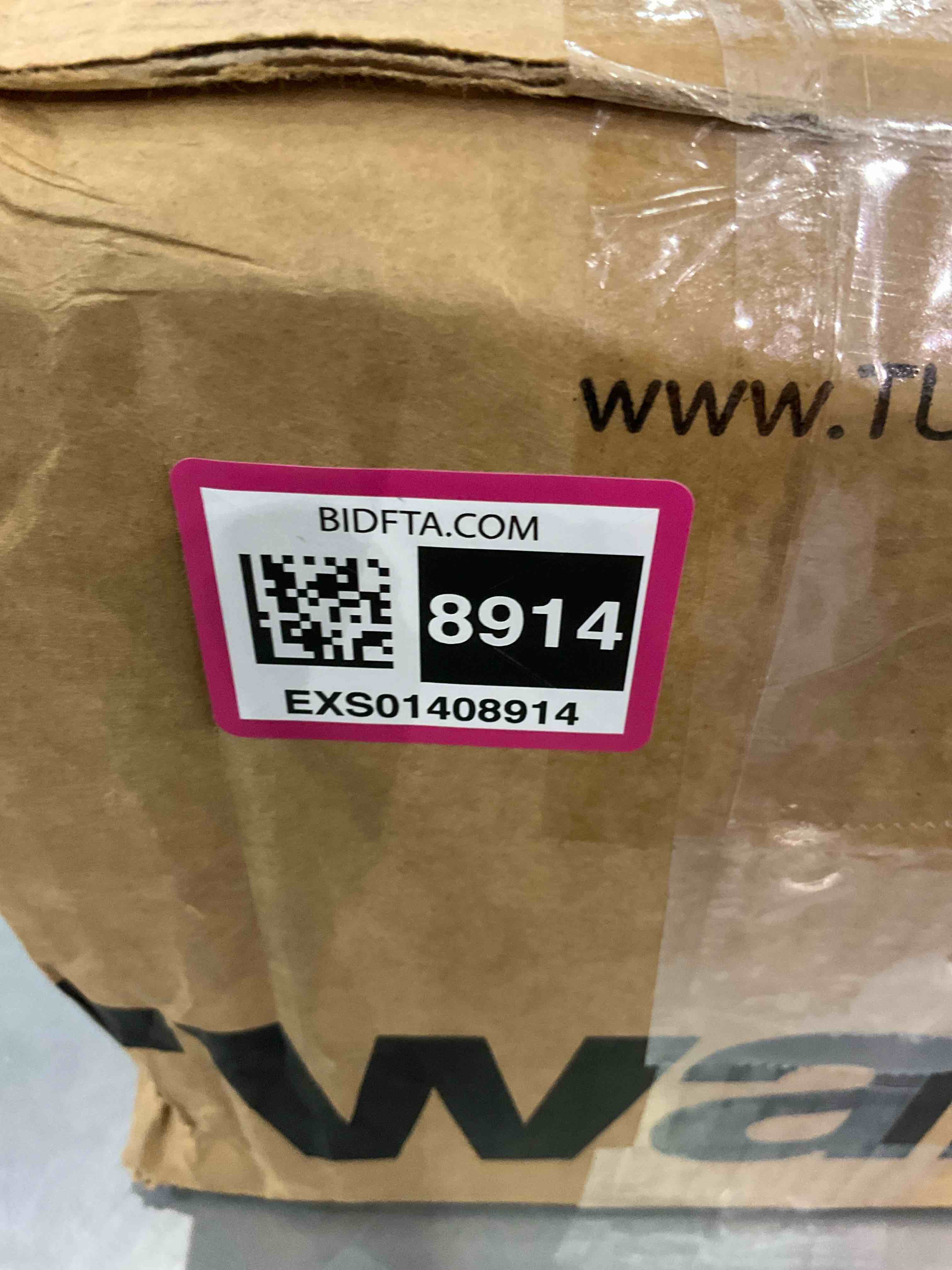 https://s3.amazonaws.com/lotting-images-prod/BargainHunt/EXS01408914_1722338871788.jpeg
