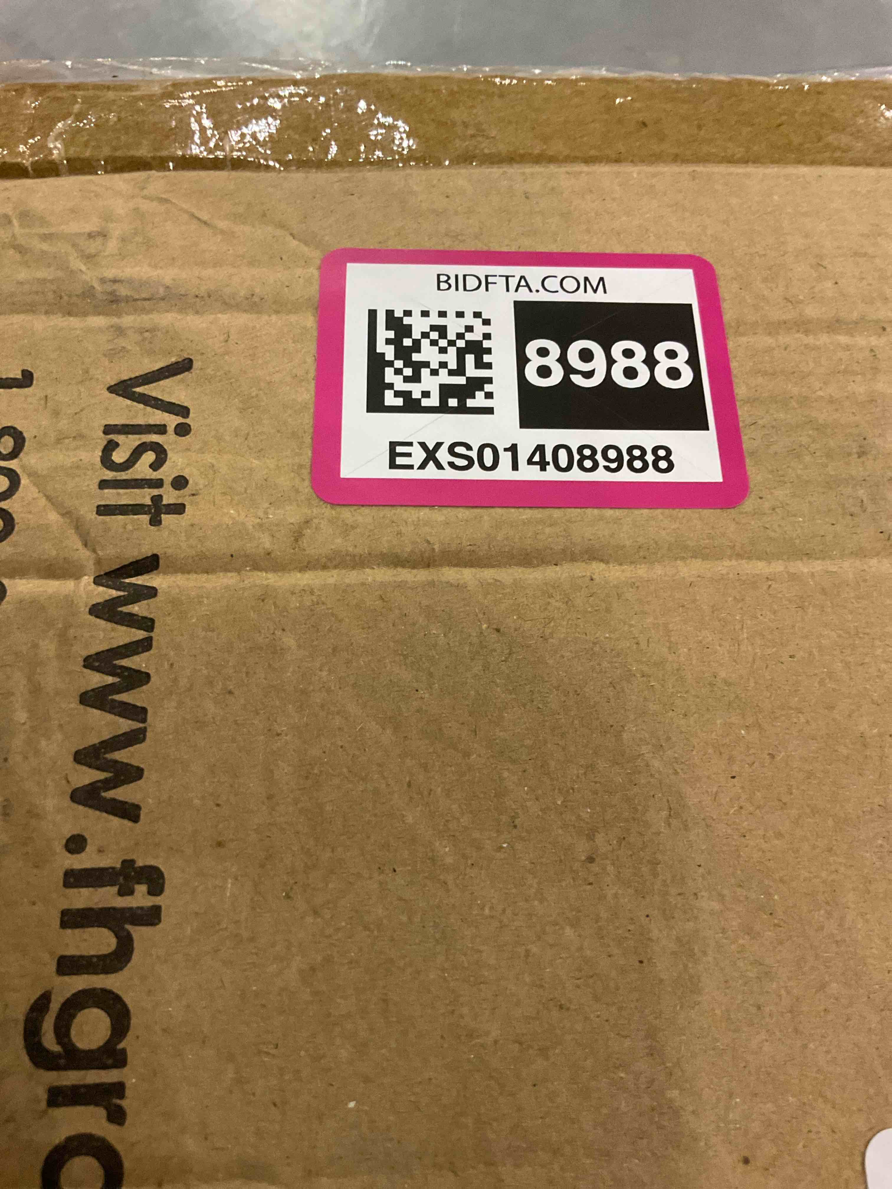 https://s3.amazonaws.com/lotting-images-prod/BargainHunt/EXS01408988_1722425030578.jpeg