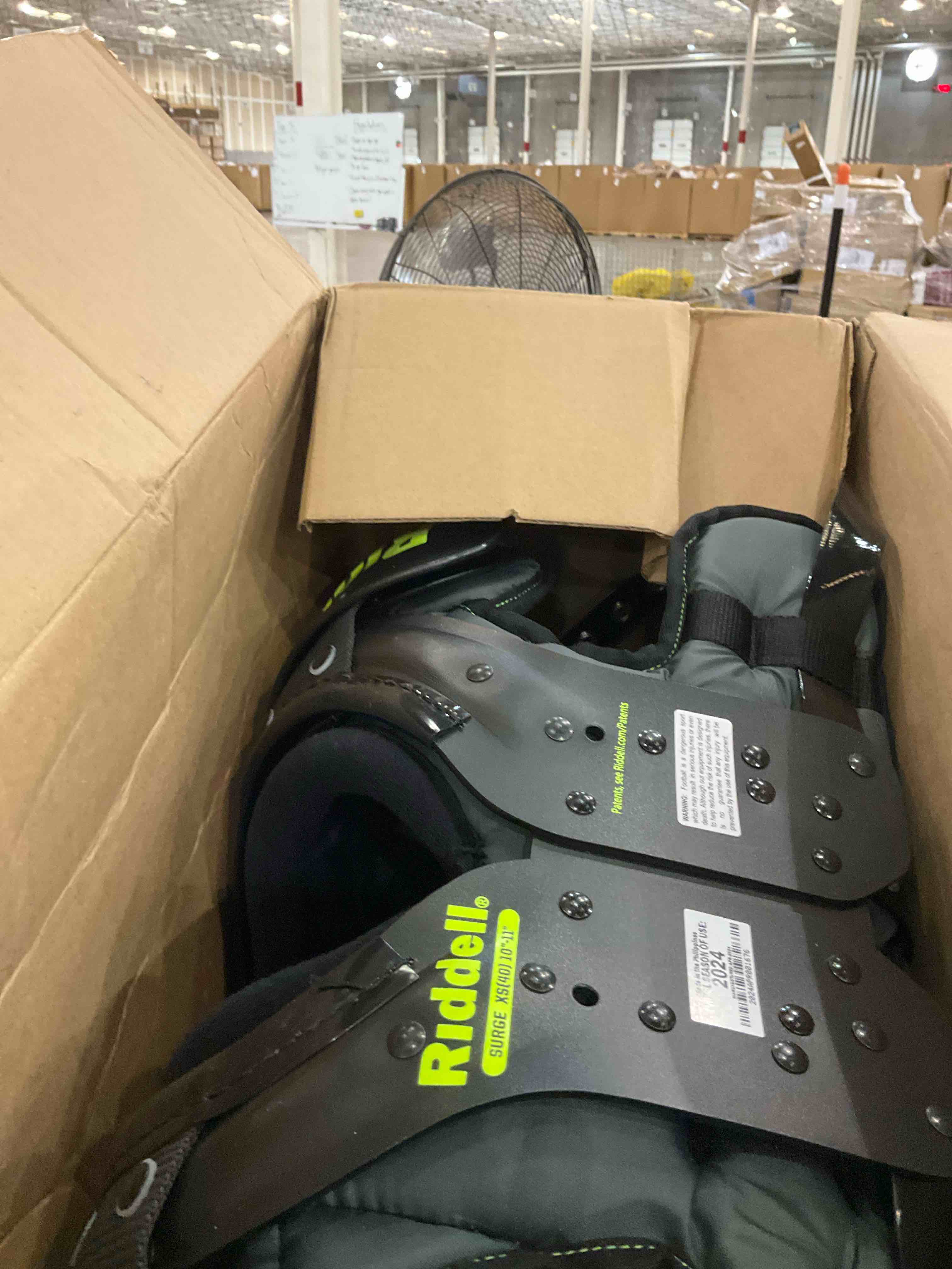 https://s3.amazonaws.com/lotting-images-prod/BargainHunt/EXS01409127_1722603031299.jpeg