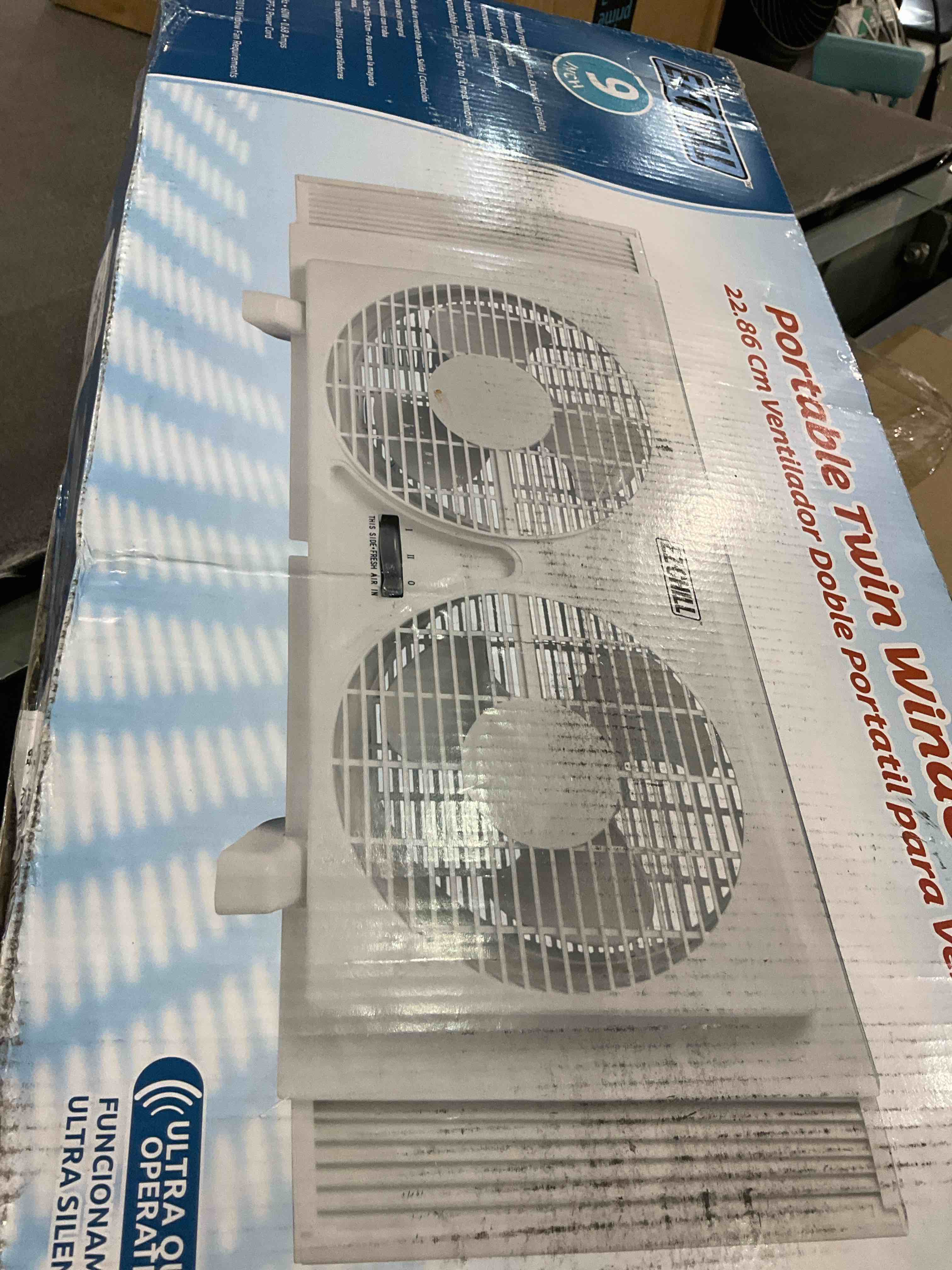 https://s3.amazonaws.com/lotting-images-prod/BargainHunt/EXS01409155_1722607686361.jpeg