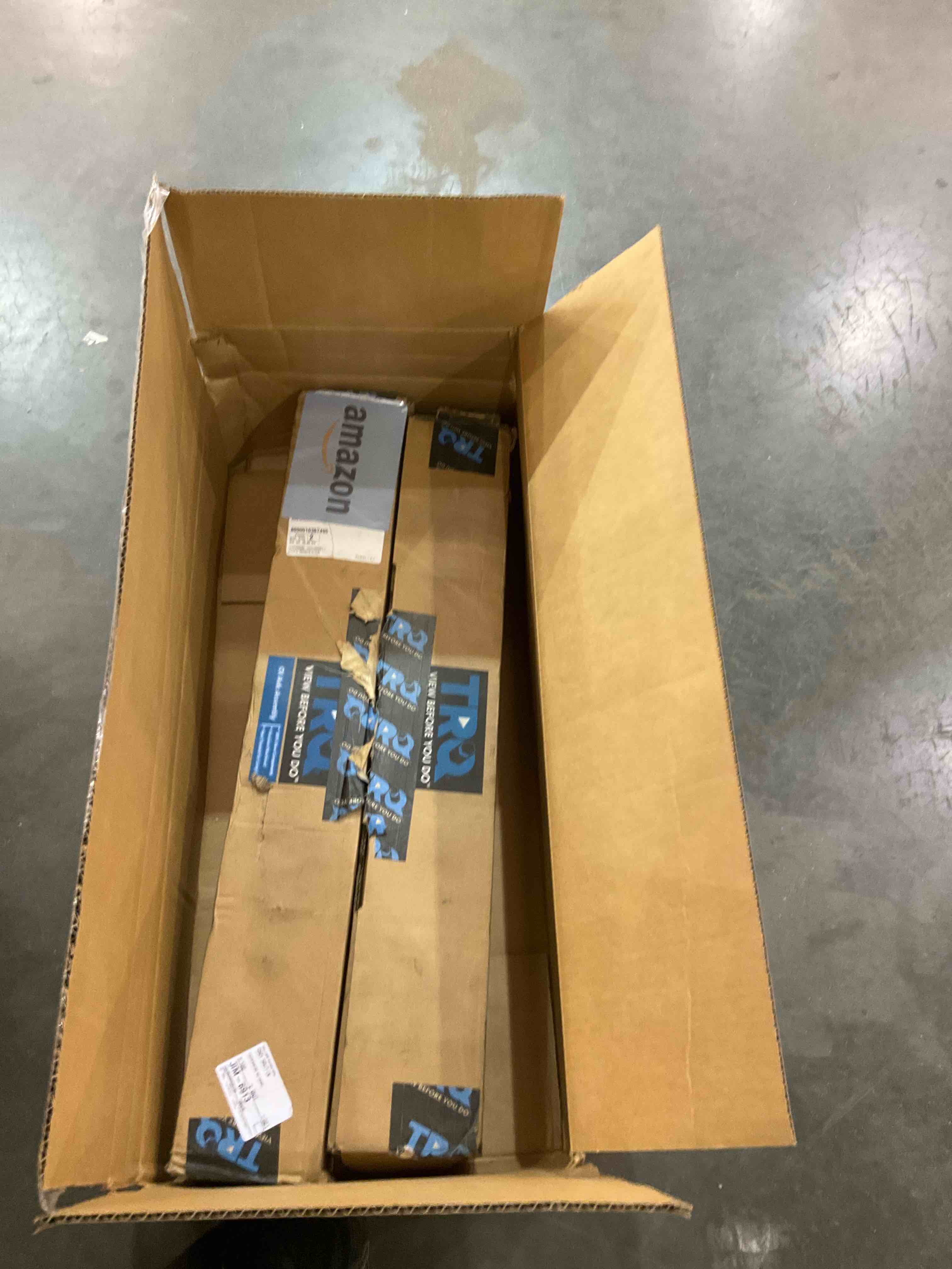 https://s3.amazonaws.com/lotting-images-prod/BargainHunt/EXS01409347_1722866293961.jpeg