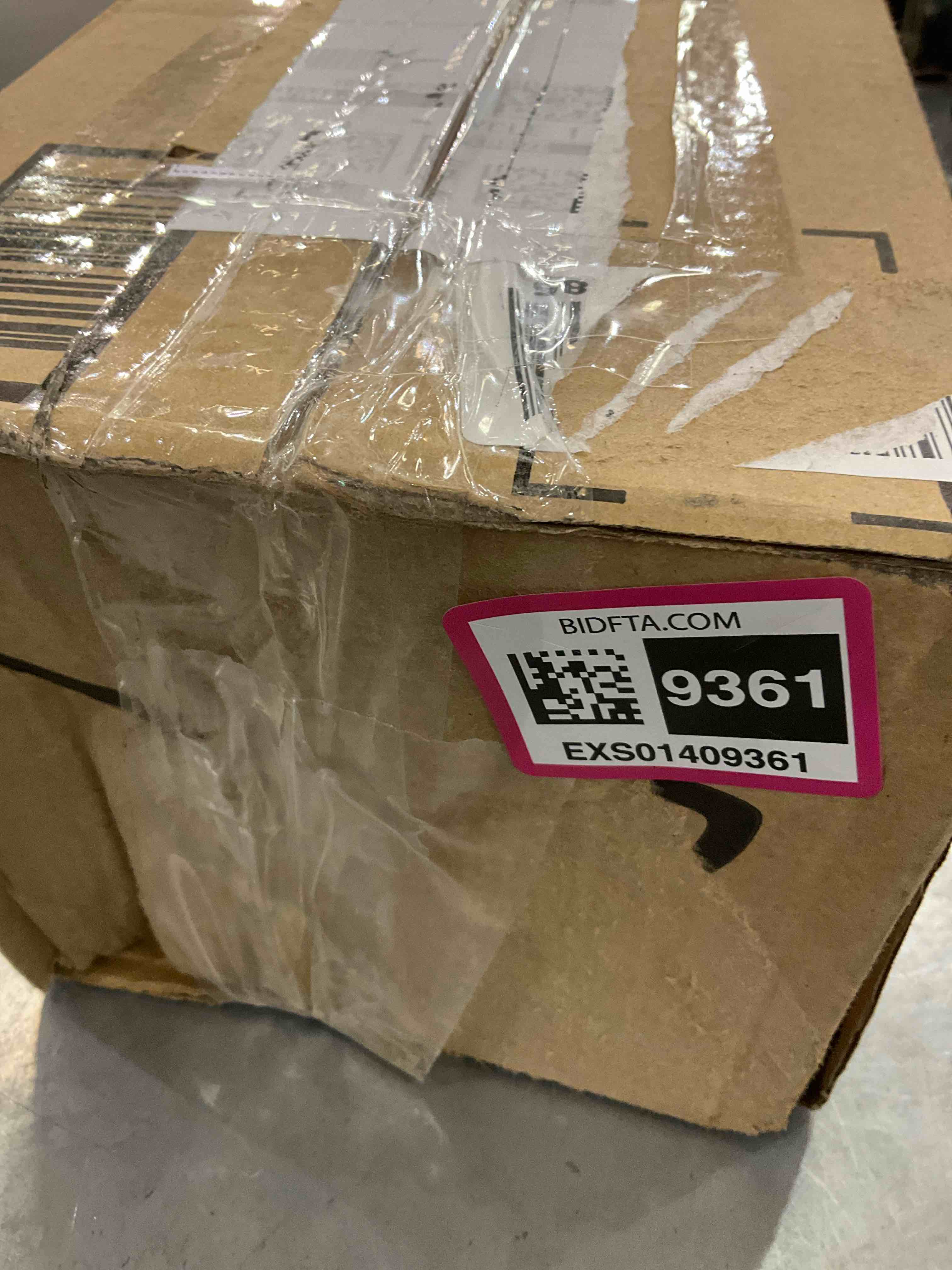 https://s3.amazonaws.com/lotting-images-prod/BargainHunt/EXS01409361_1722867506054.jpeg