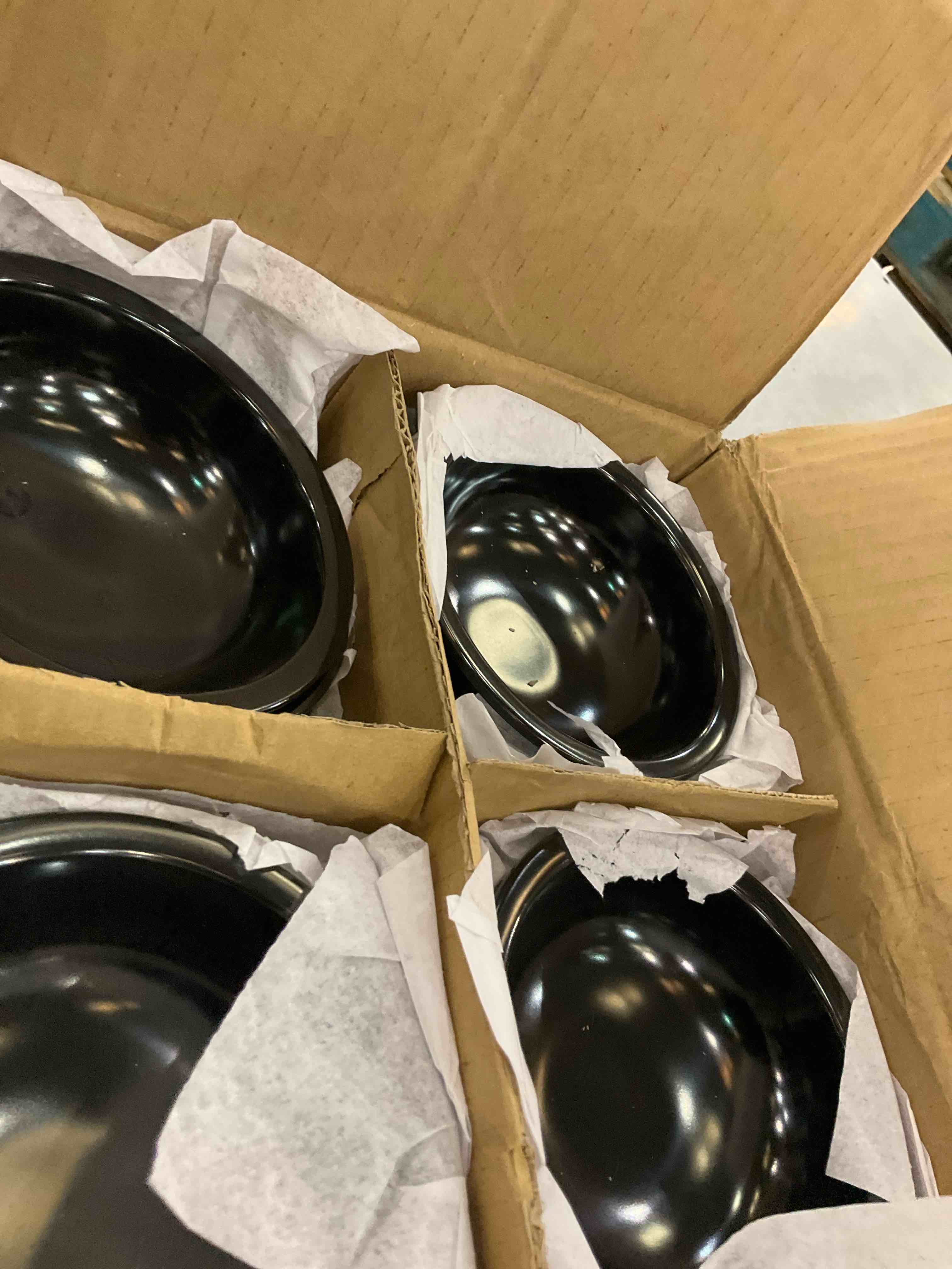 https://s3.amazonaws.com/lotting-images-prod/BargainHunt/EXS01409508_1721926179435.jpeg