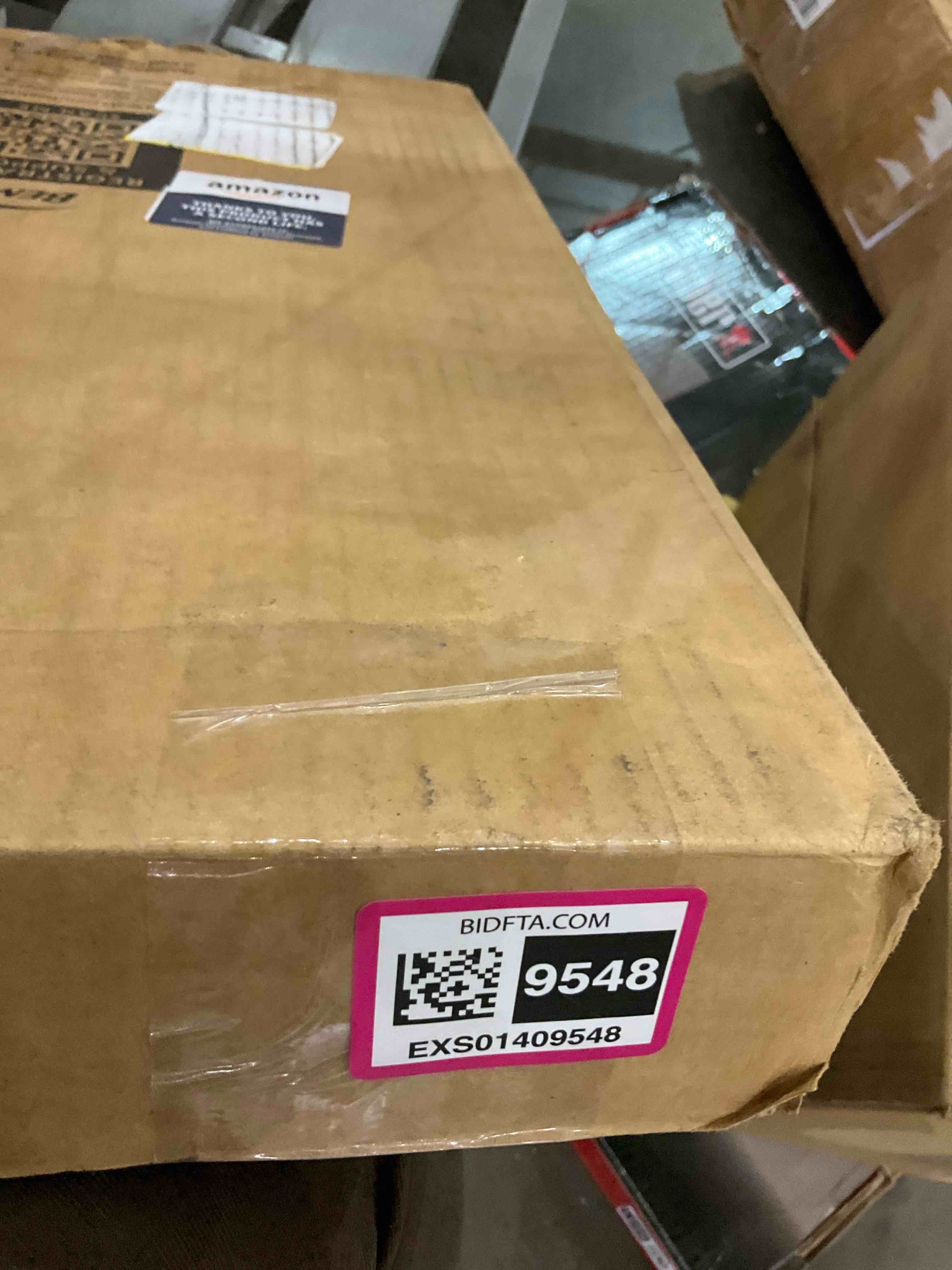 https://s3.amazonaws.com/lotting-images-prod/BargainHunt/EXS01409548_1721929762468.jpeg