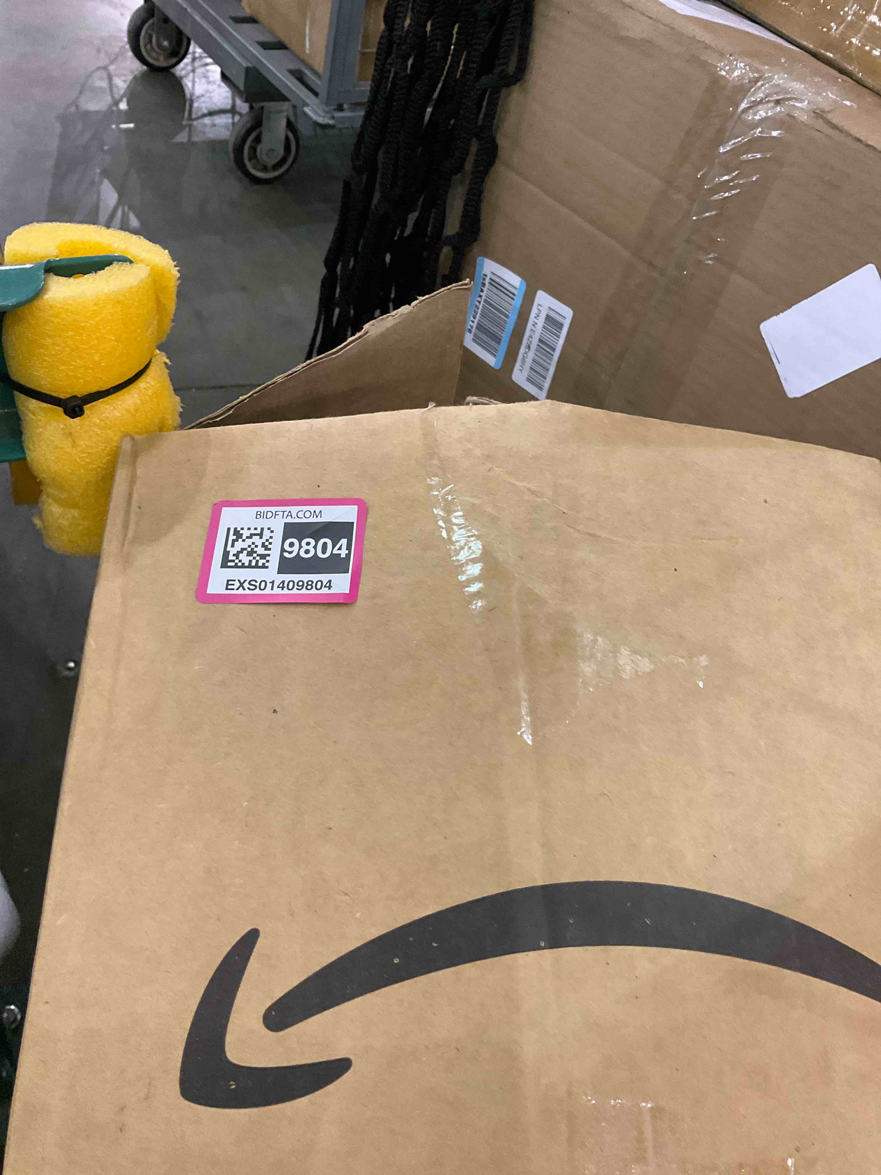 https://s3.amazonaws.com/lotting-images-prod/BargainHunt/EXS01409804_1722340288611.jpeg