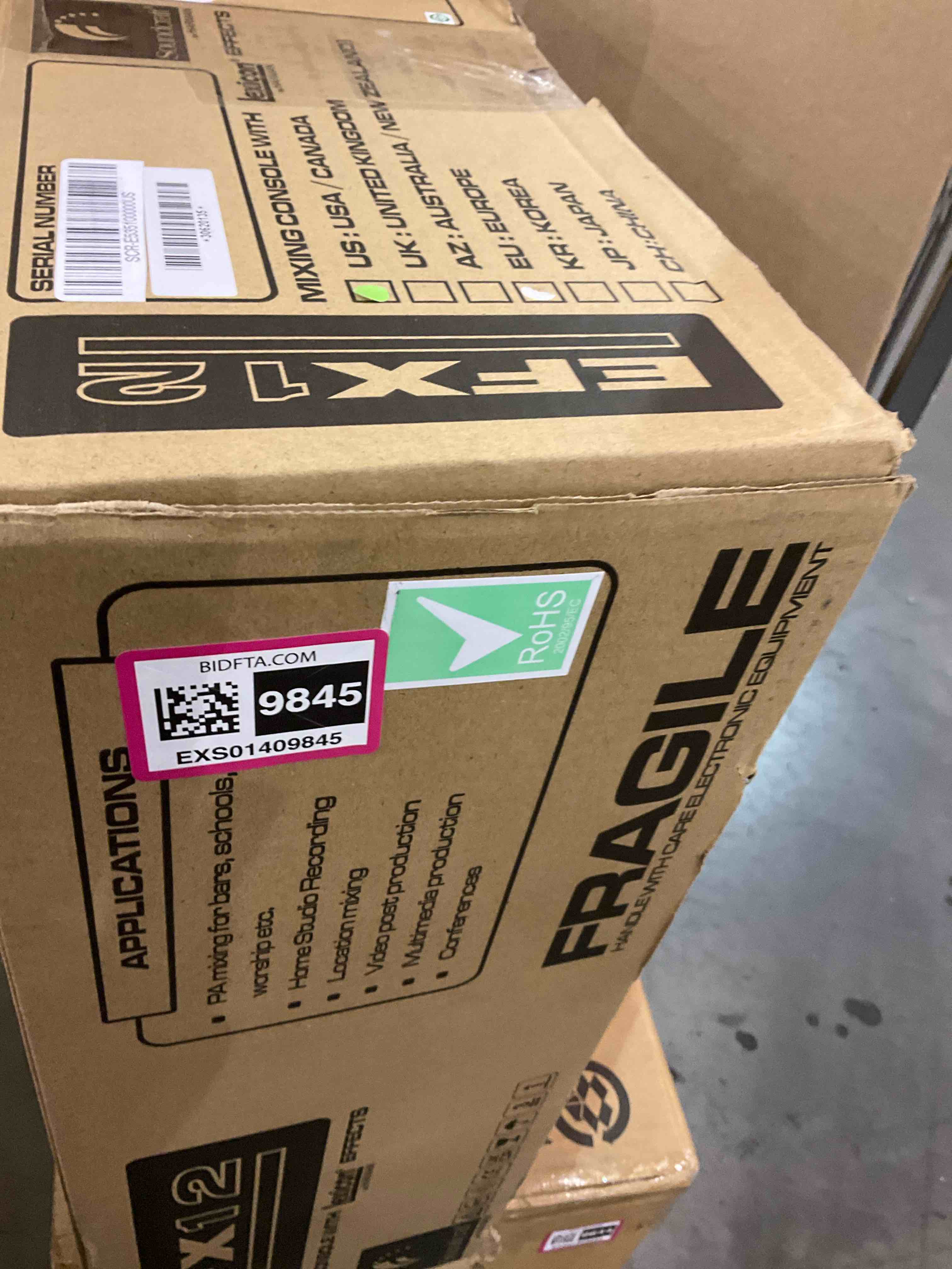 https://s3.amazonaws.com/lotting-images-prod/BargainHunt/EXS01409845_1722347705371.jpeg