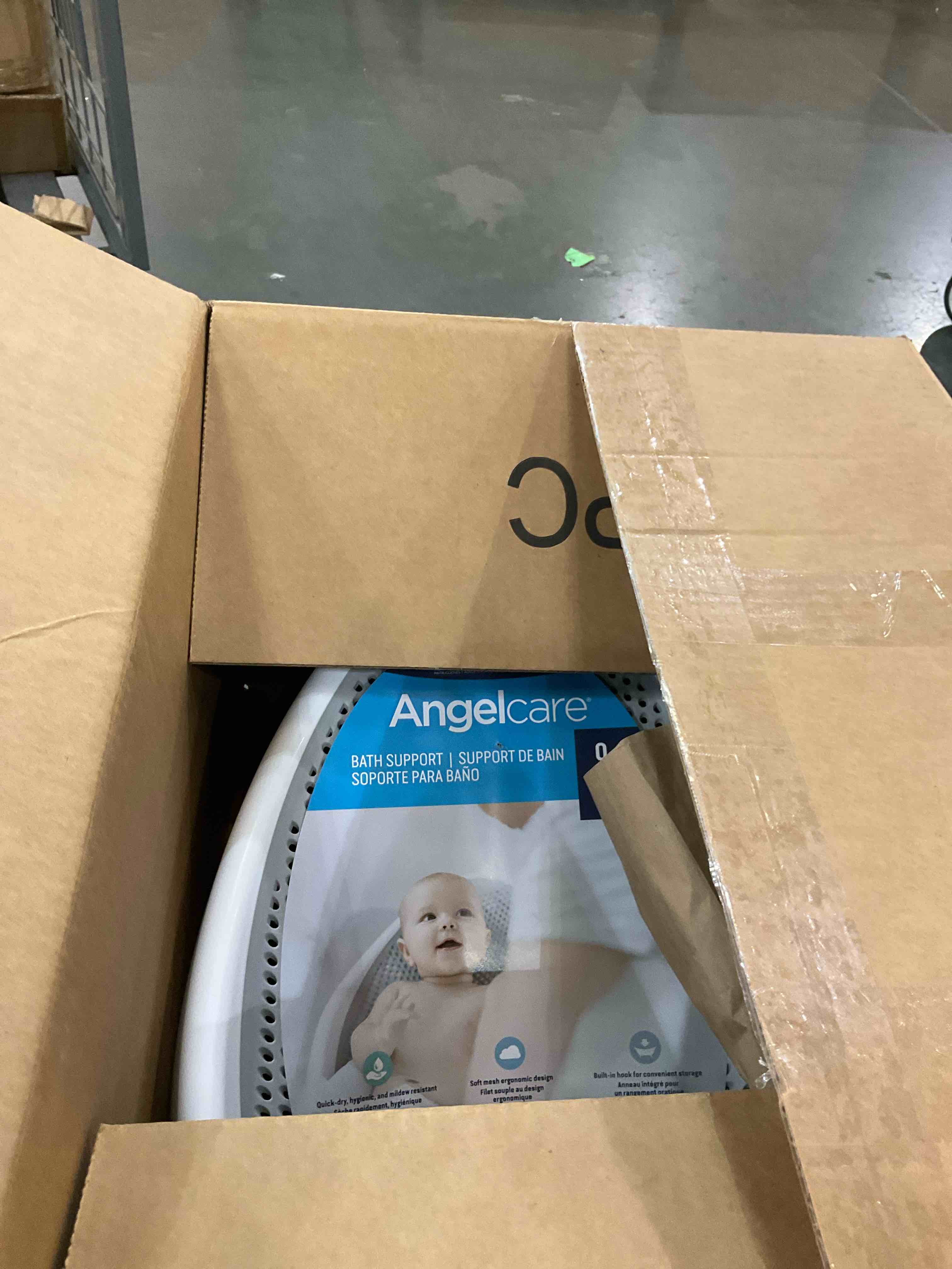 https://s3.amazonaws.com/lotting-images-prod/BargainHunt/EXS01409853_1722348426131.jpeg