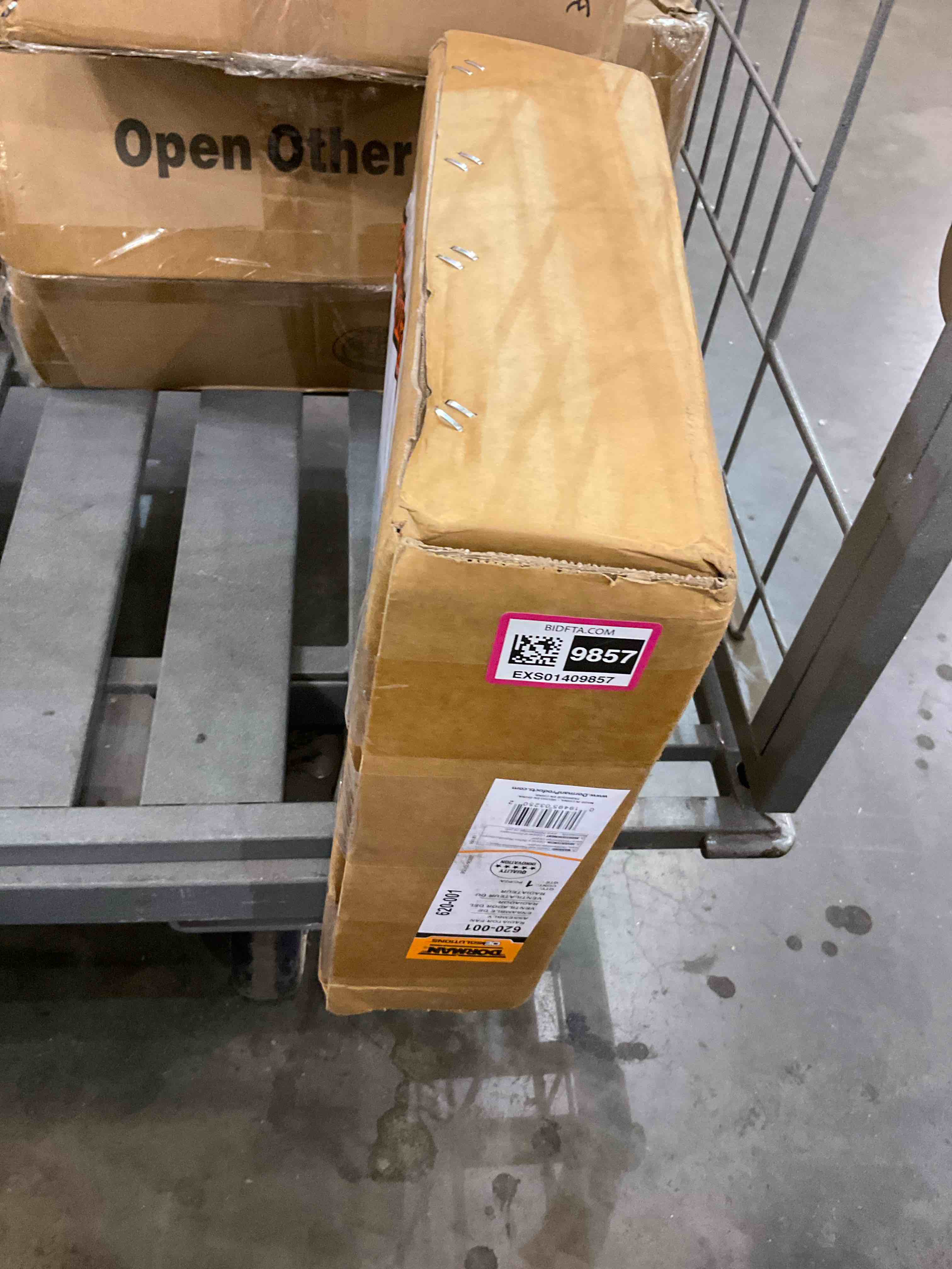 https://s3.amazonaws.com/lotting-images-prod/BargainHunt/EXS01409857_1722349749453.jpeg