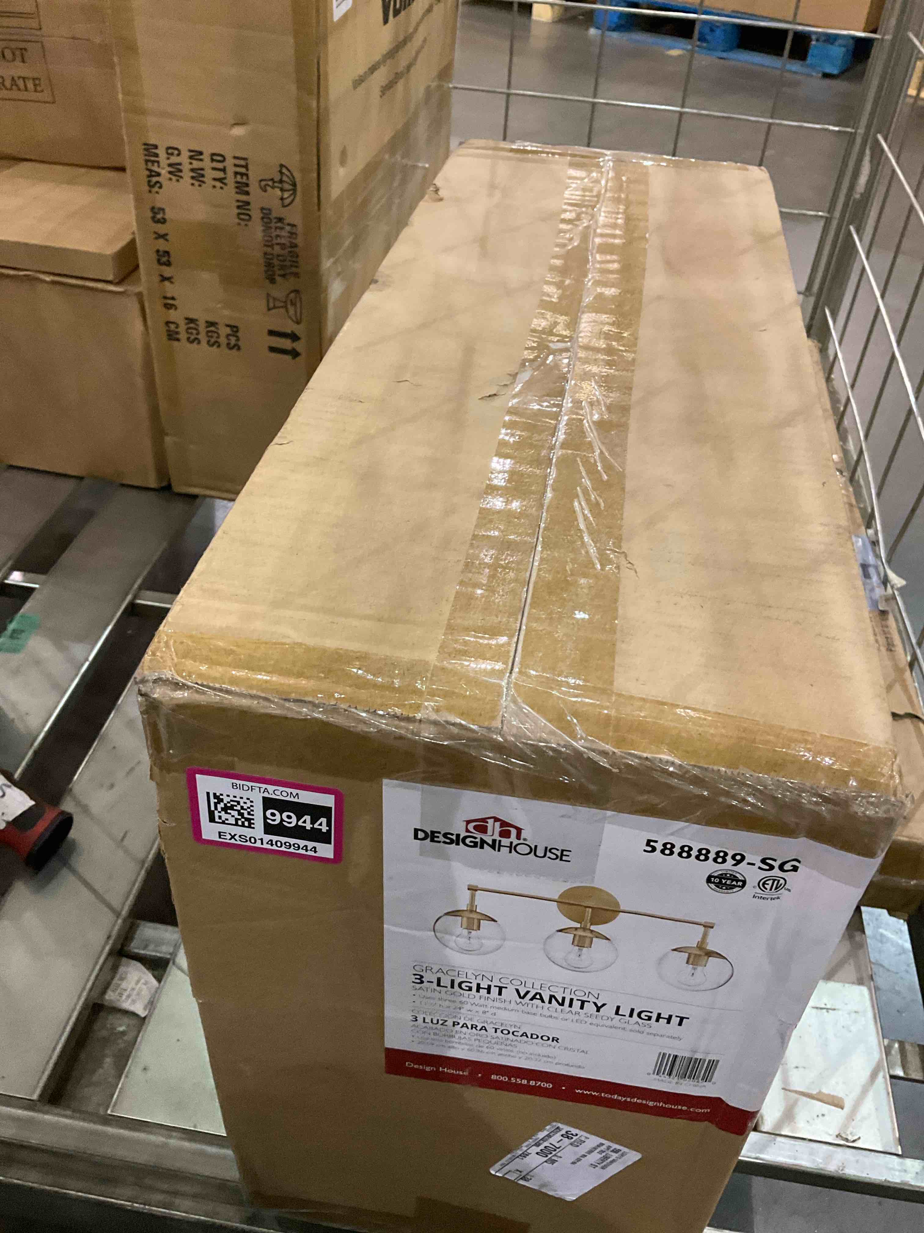 https://s3.amazonaws.com/lotting-images-prod/BargainHunt/EXS01409944_1722426190223.jpeg
