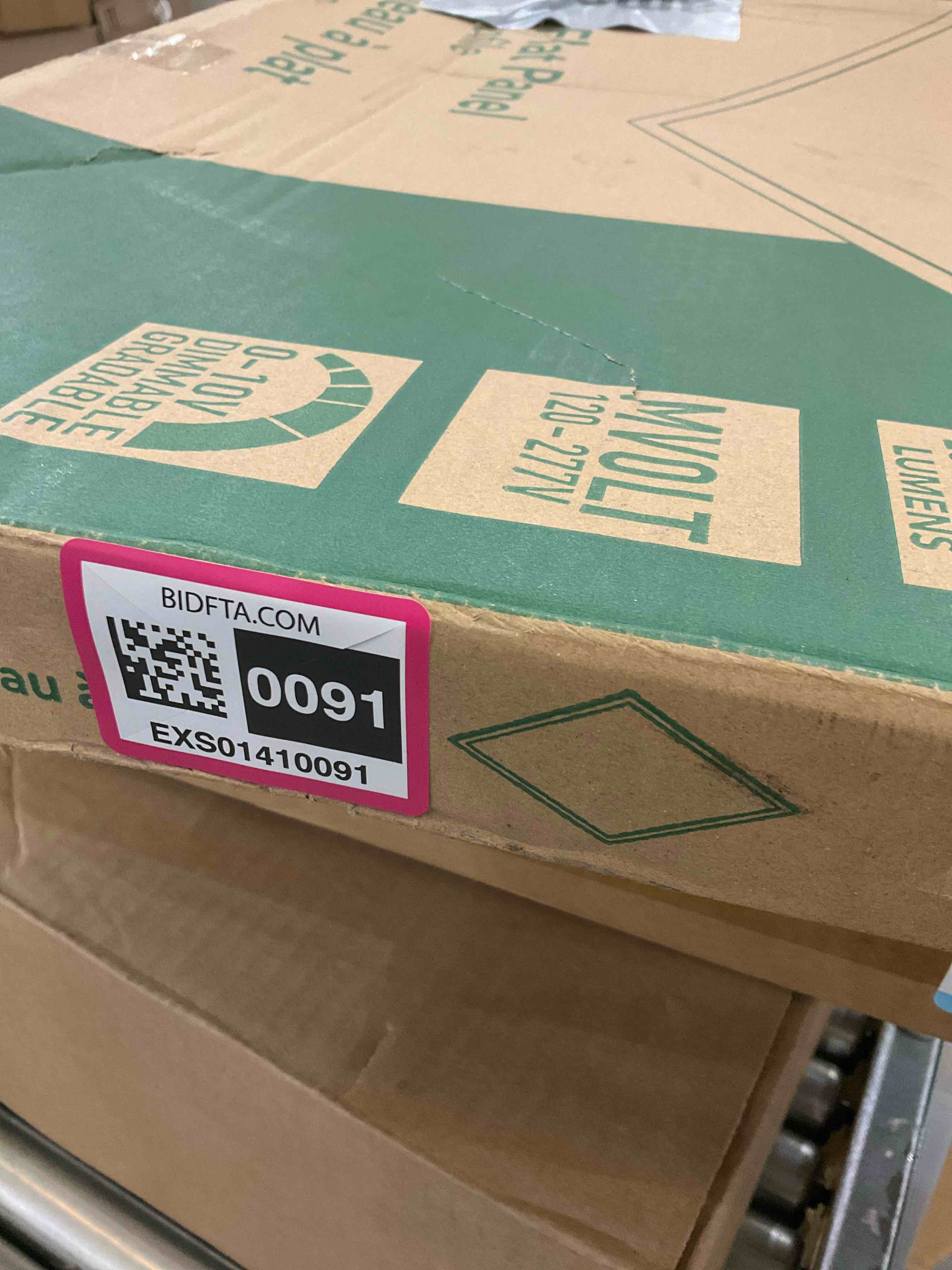 https://s3.amazonaws.com/lotting-images-prod/BargainHunt/EXS01410091_1721674272106.jpeg
