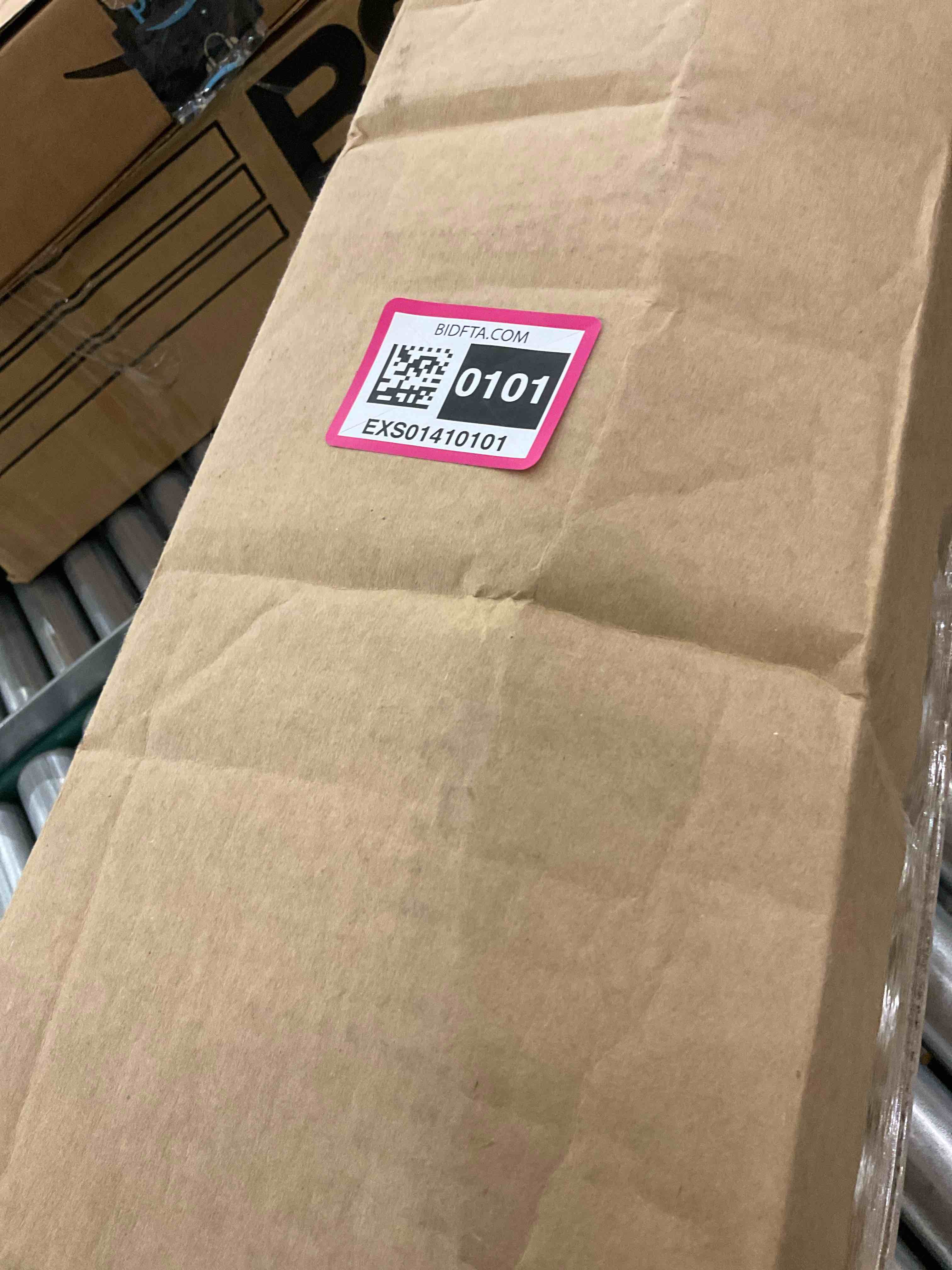 https://s3.amazonaws.com/lotting-images-prod/BargainHunt/EXS01410101_1721675338734.jpeg