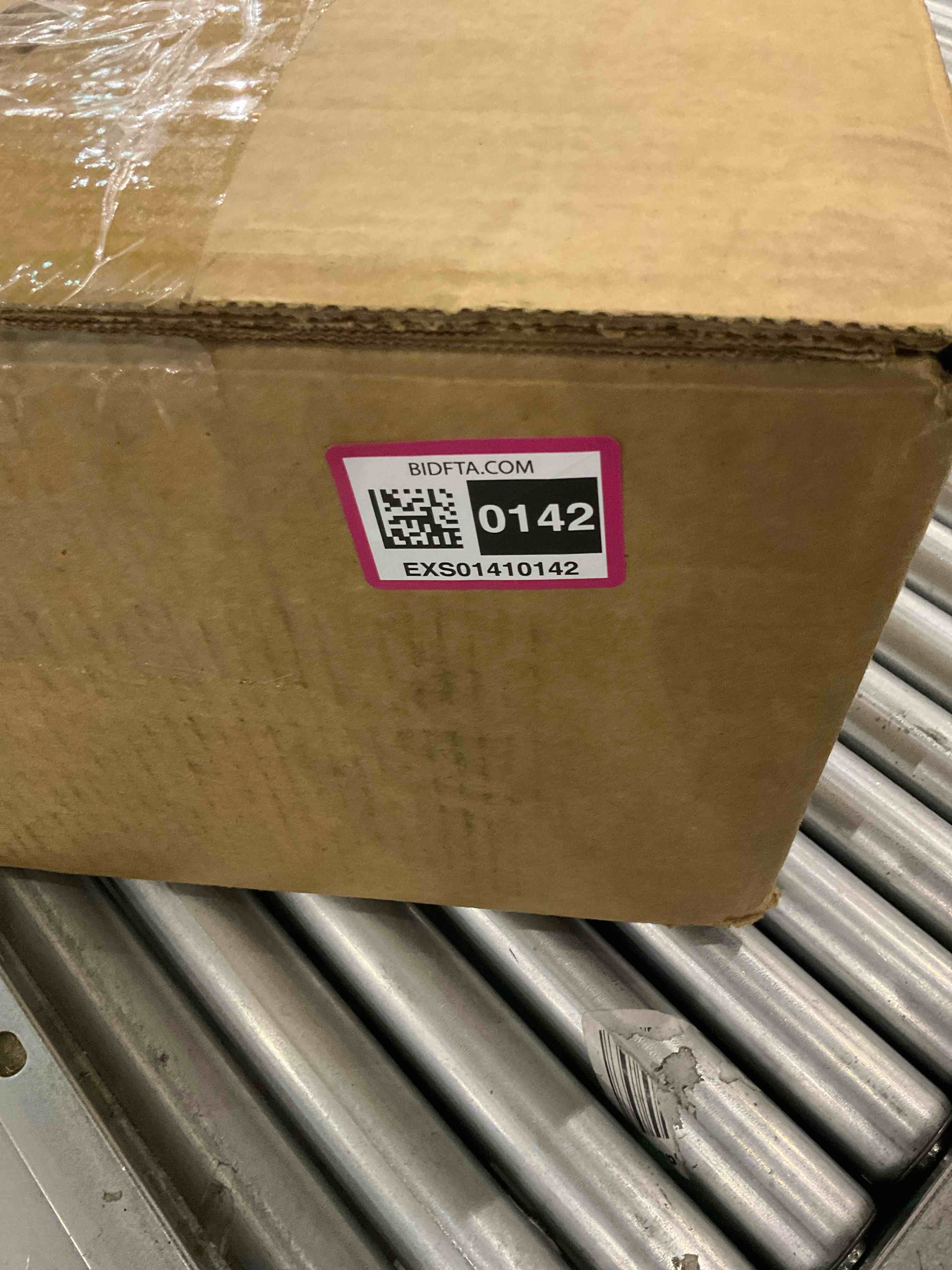 https://s3.amazonaws.com/lotting-images-prod/BargainHunt/EXS01410142_1721738066110.jpeg
