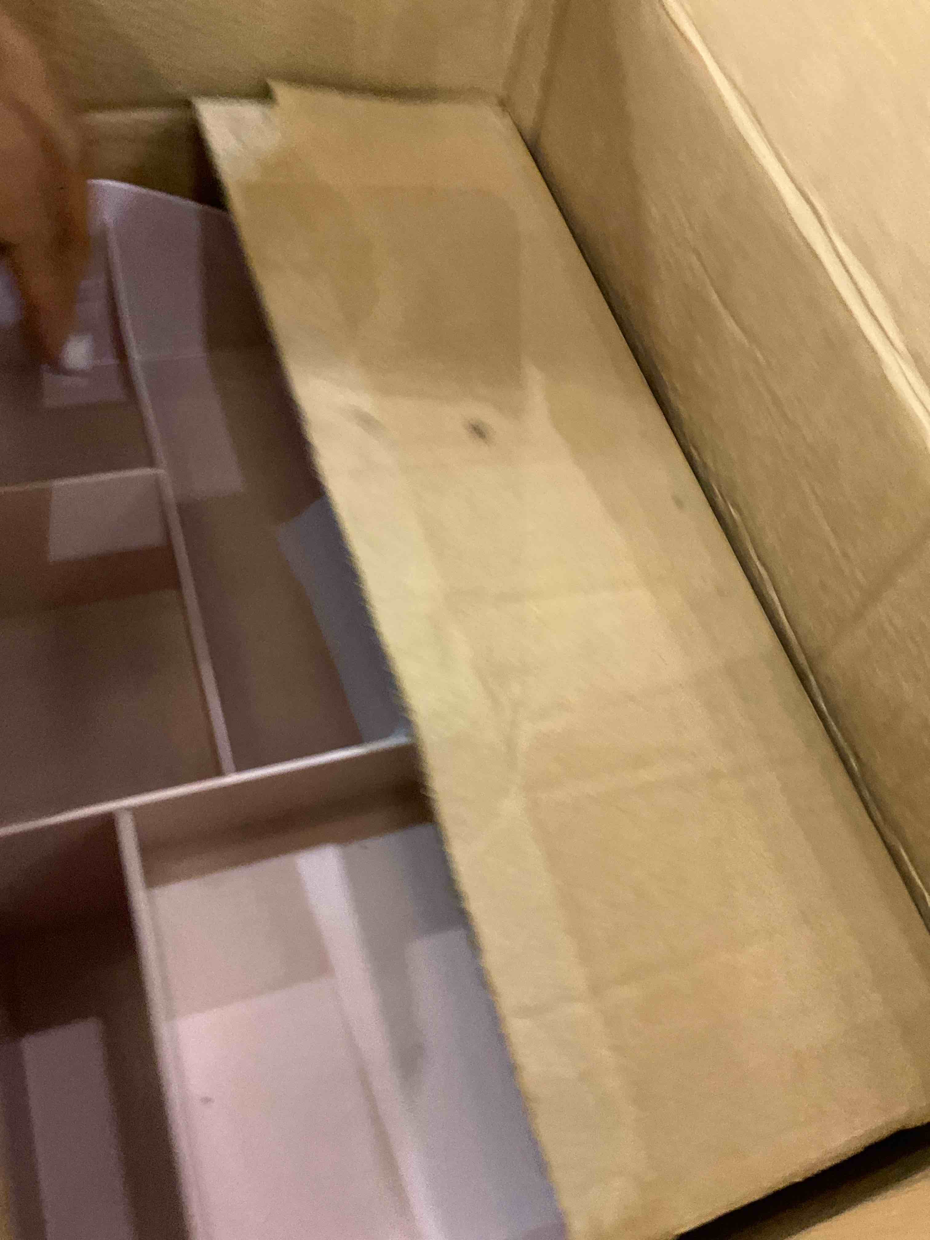 https://s3.amazonaws.com/lotting-images-prod/BargainHunt/EXS01410641_1721934509166.jpeg