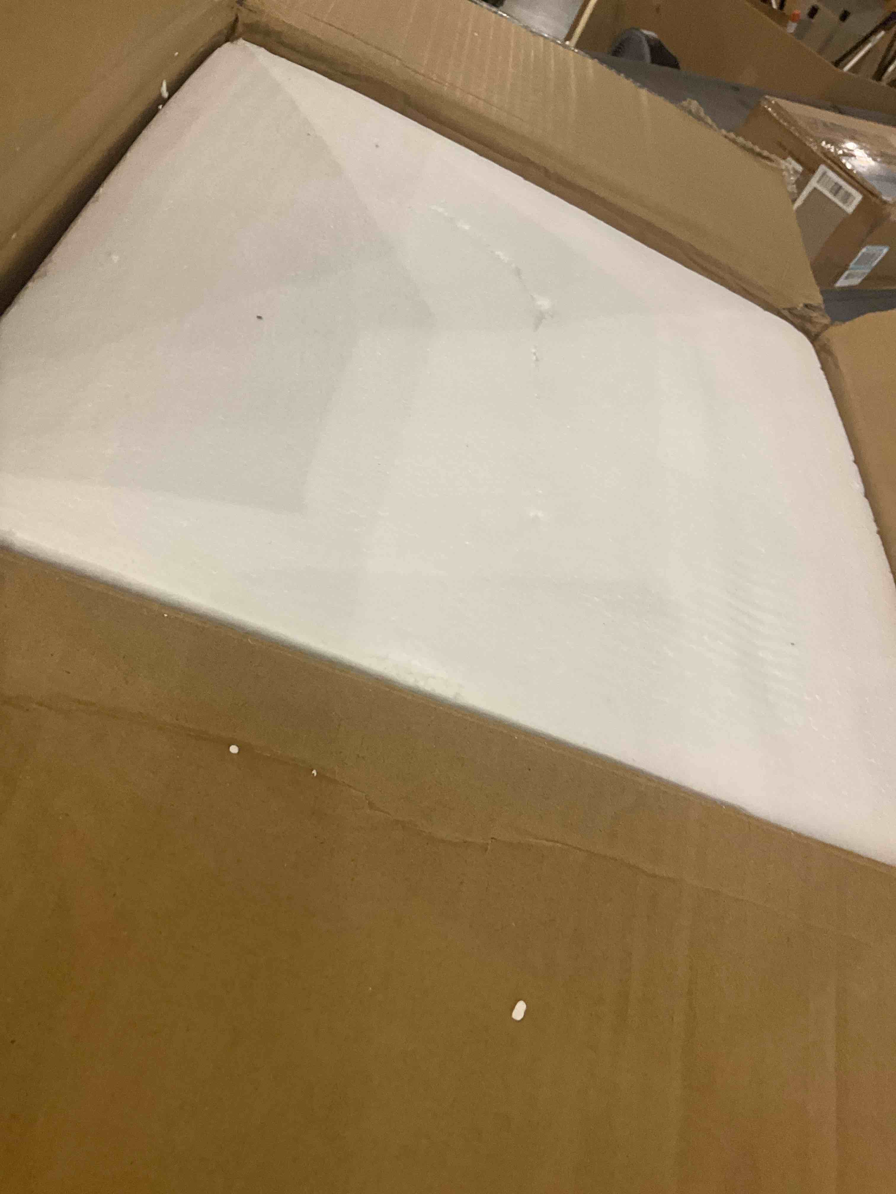https://s3.amazonaws.com/lotting-images-prod/BargainHunt/EXS01410711_1722256382912.jpeg