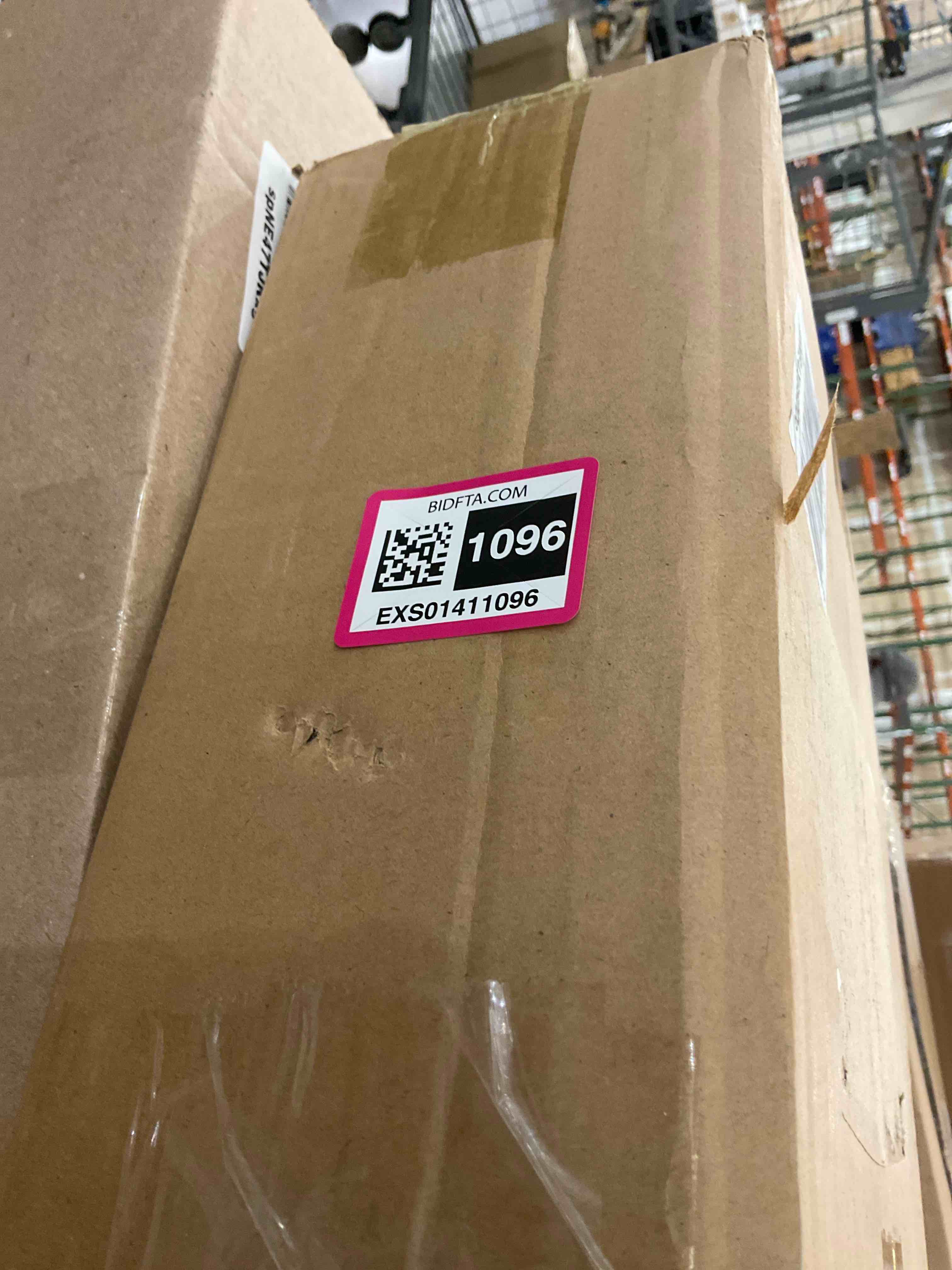 https://s3.amazonaws.com/lotting-images-prod/BargainHunt/EXS01411096_1722965179008.jpeg