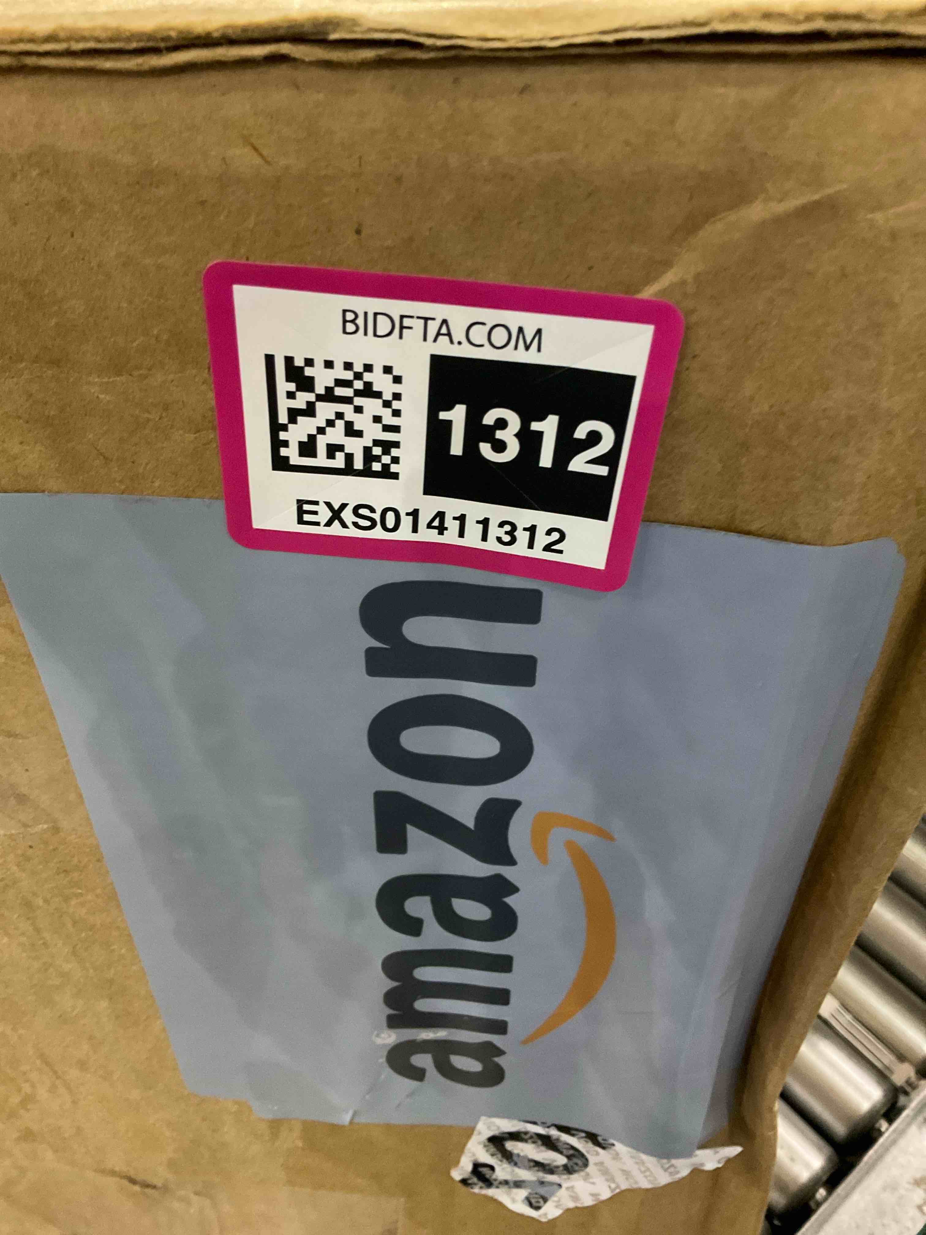 https://s3.amazonaws.com/lotting-images-prod/BargainHunt/EXS01411312_1723117746668.jpeg
