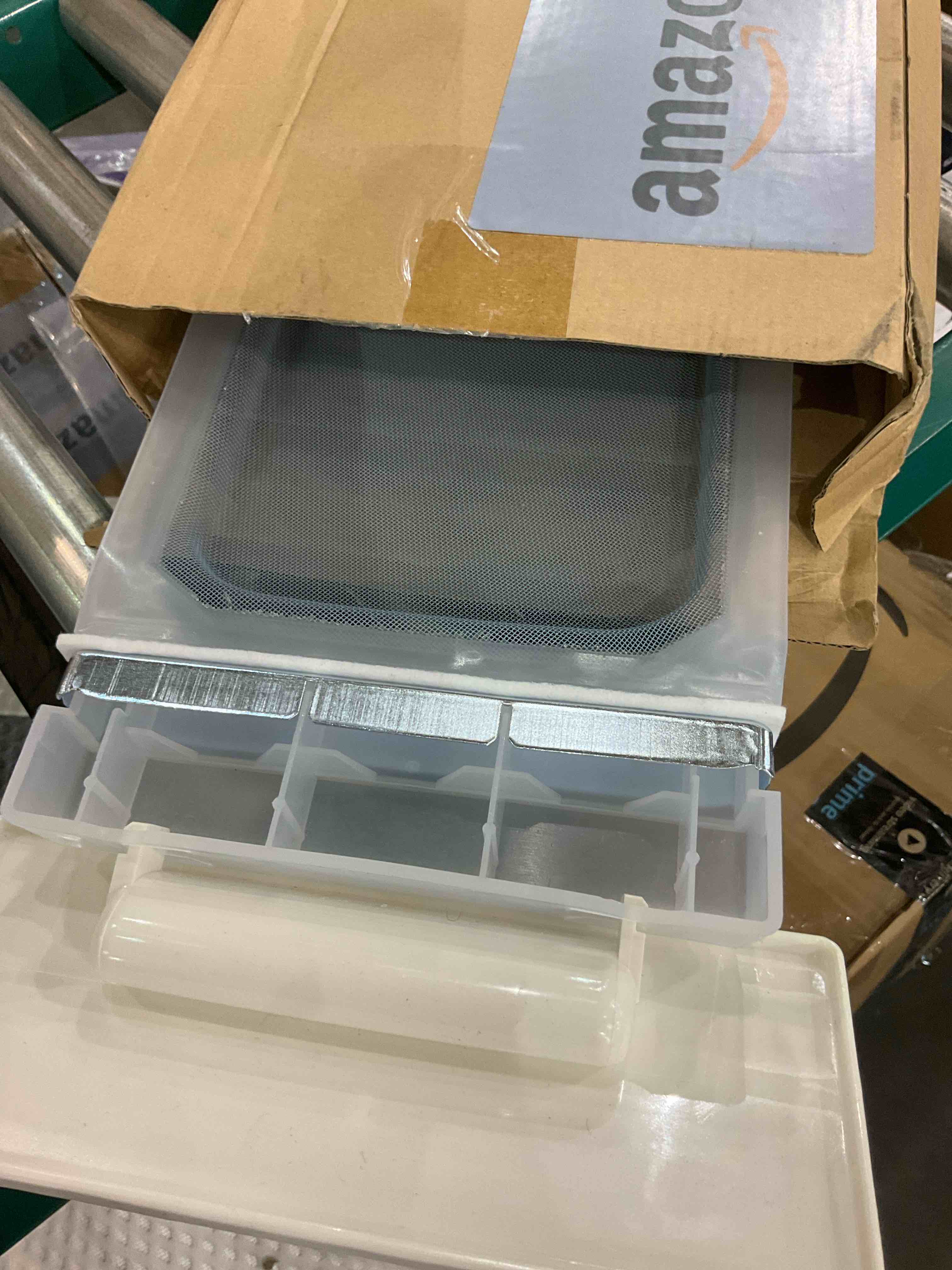 https://s3.amazonaws.com/lotting-images-prod/BargainHunt/EXS01412020_1722256041096.jpeg