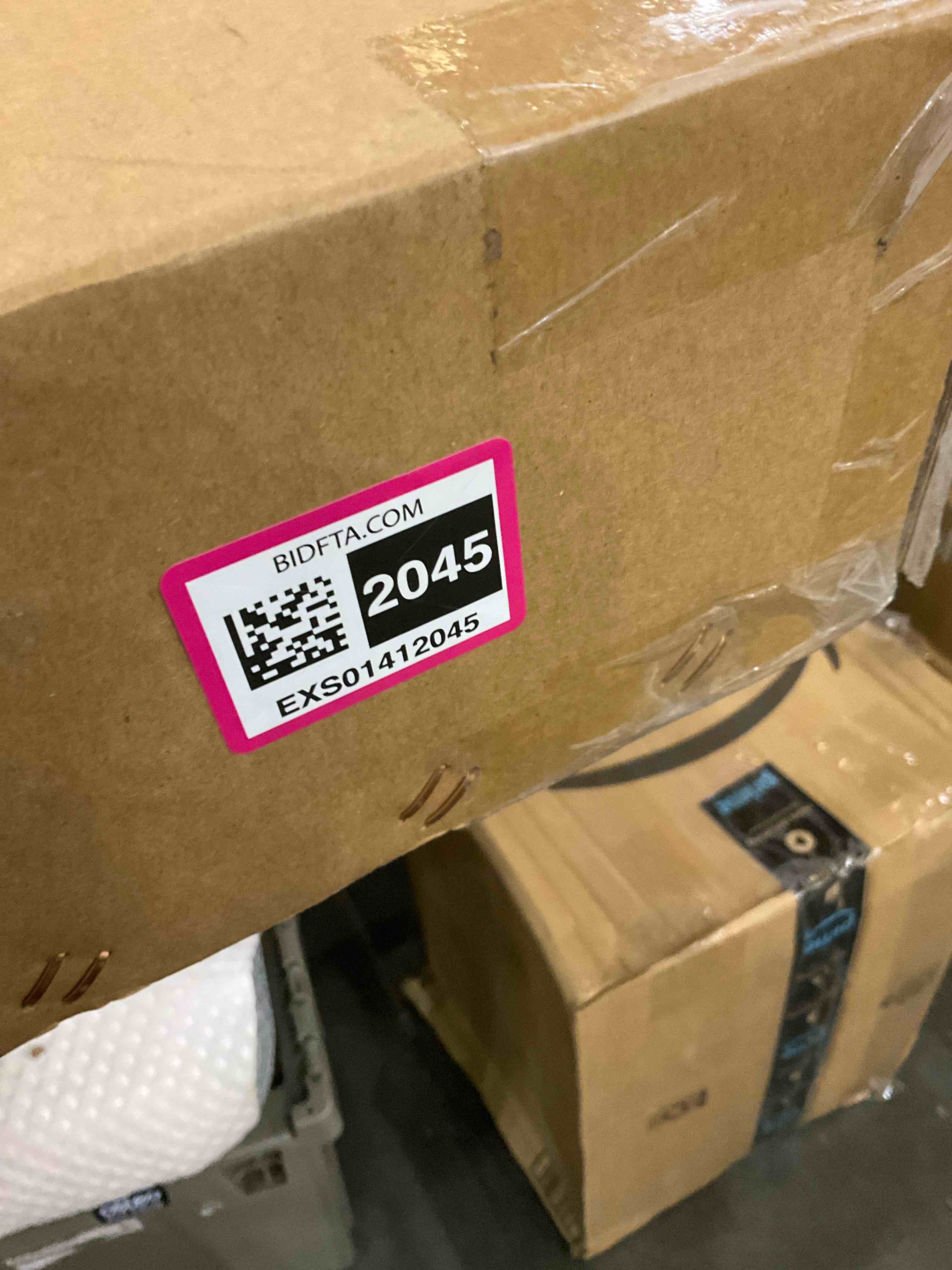 https://s3.amazonaws.com/lotting-images-prod/BargainHunt/EXS01412045_1722262548530.jpeg