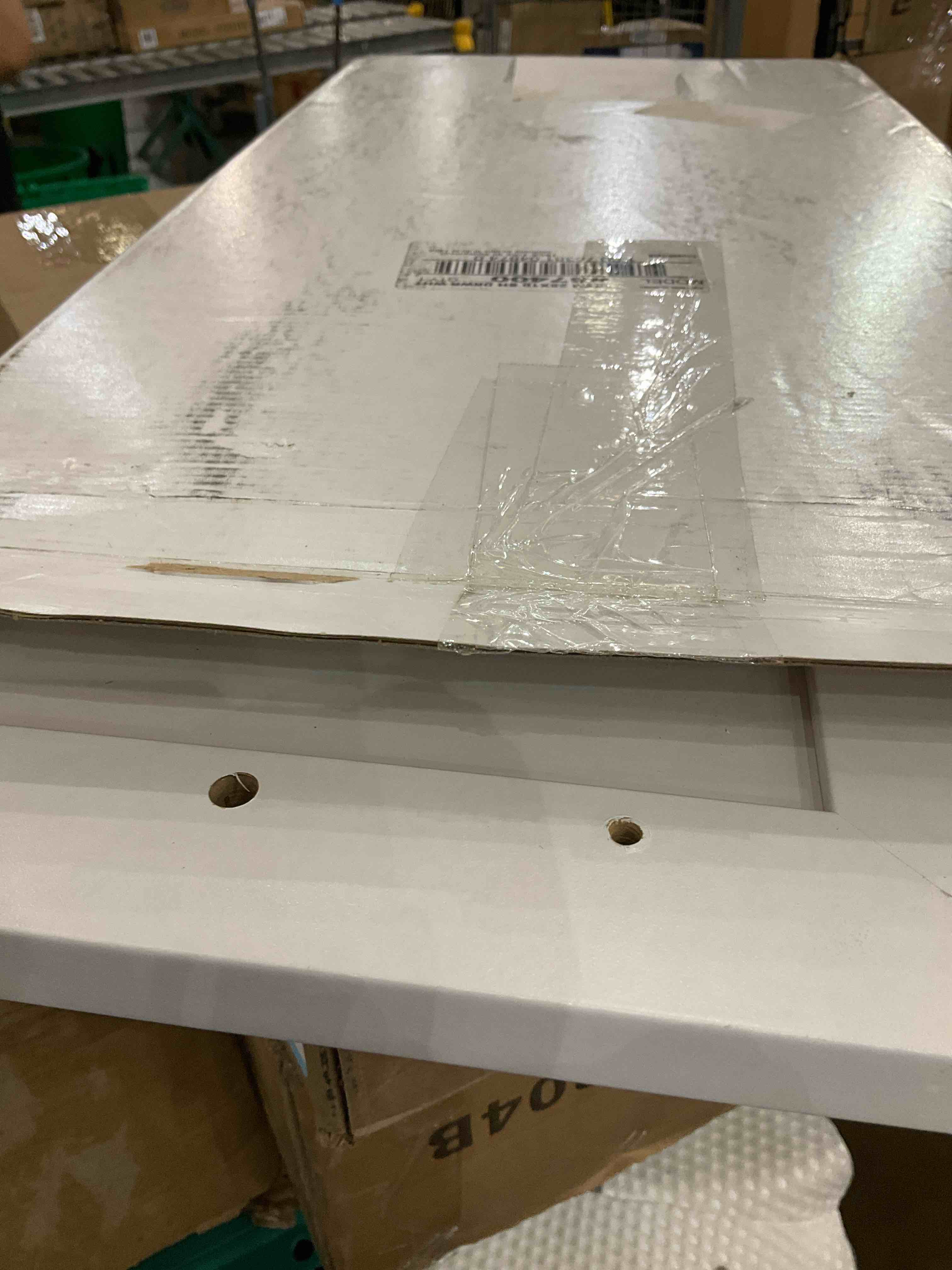https://s3.amazonaws.com/lotting-images-prod/BargainHunt/EXS01412047_1722263212577.jpeg