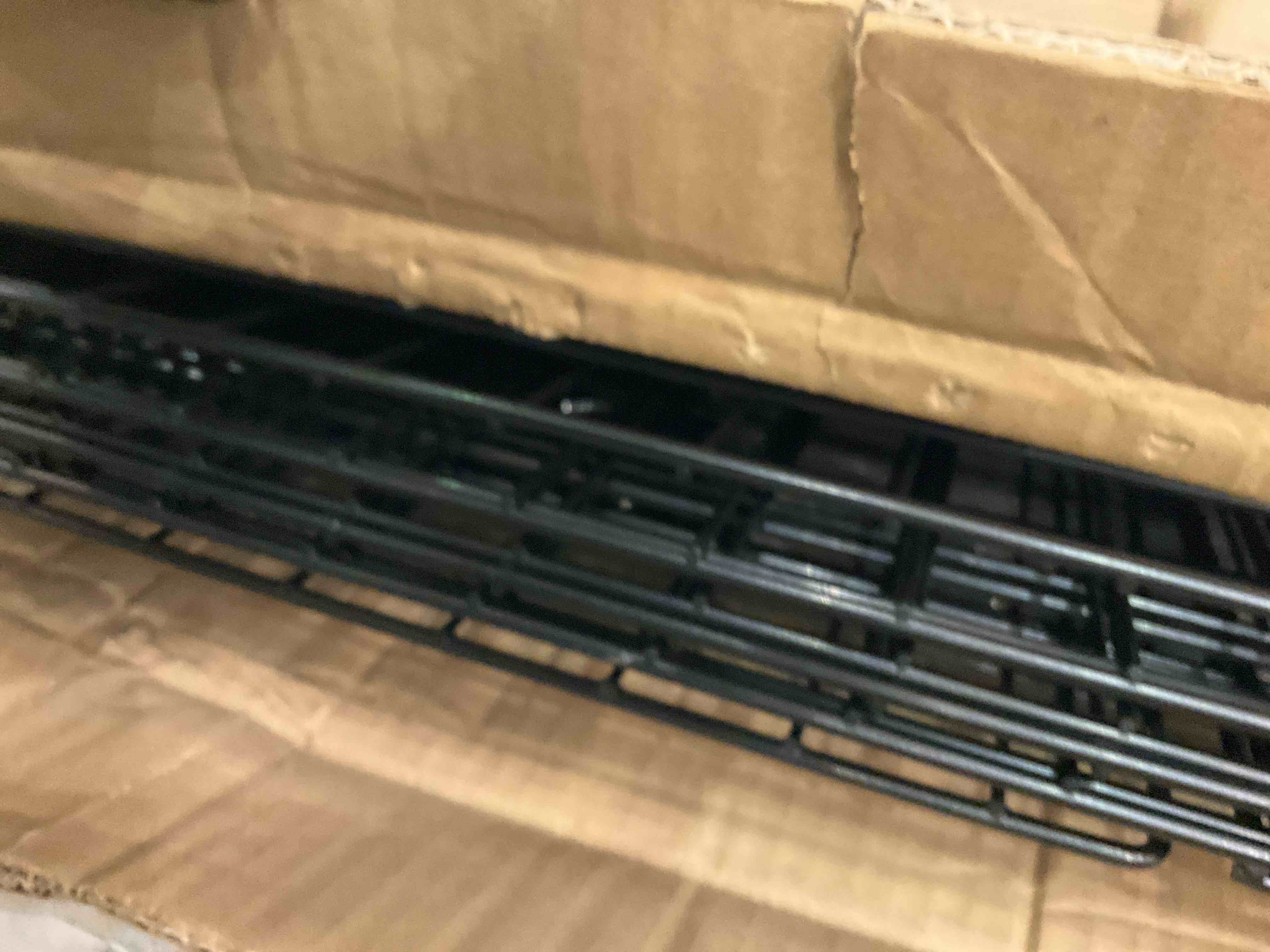 https://s3.amazonaws.com/lotting-images-prod/BargainHunt/EXS01412052_1722263839379.jpeg